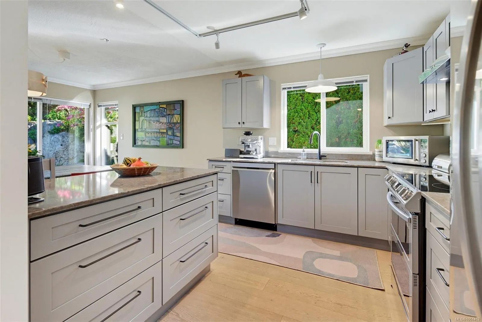 126 Hallowell Rd