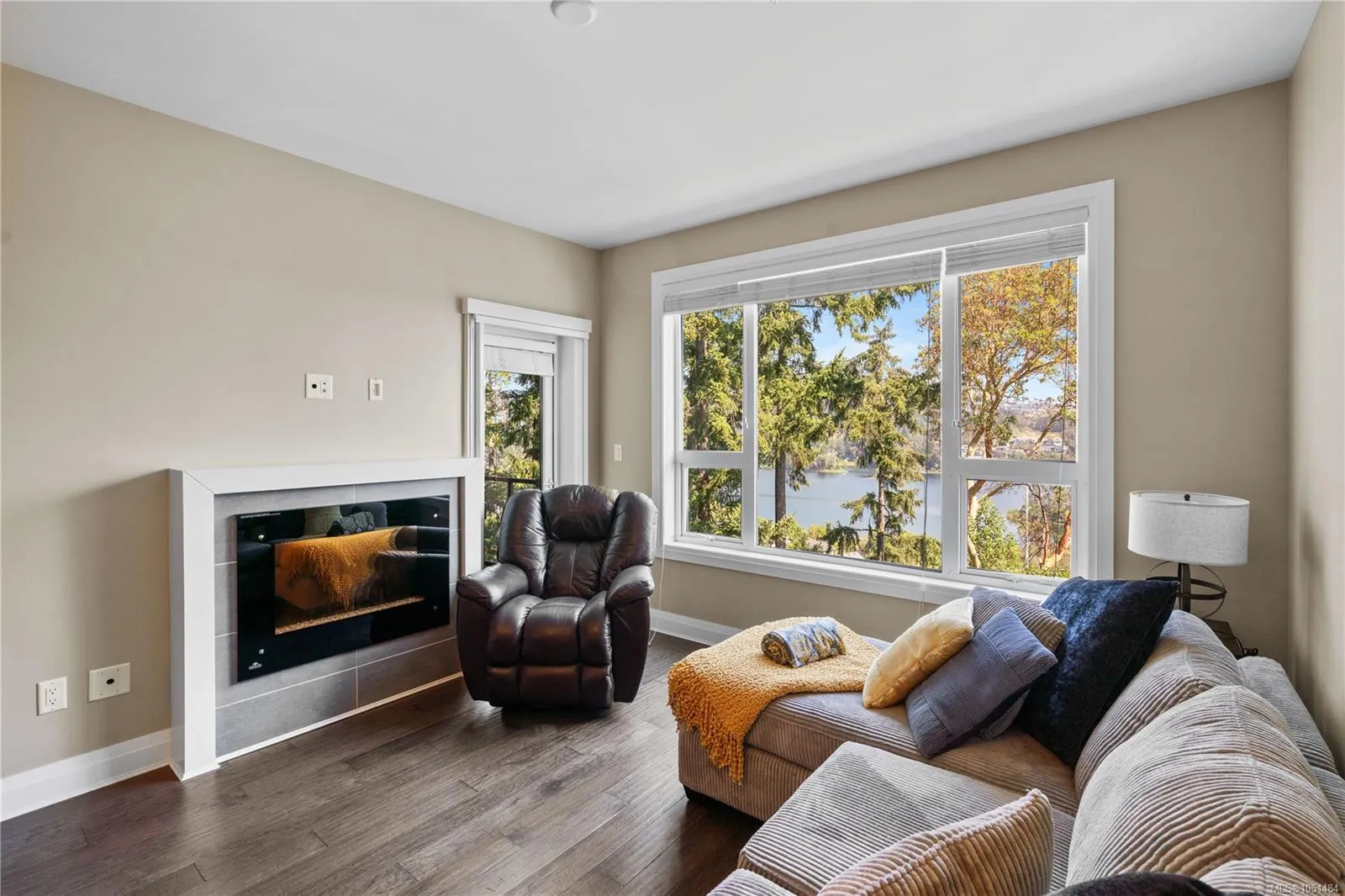 1145 Sikorsky Rd
