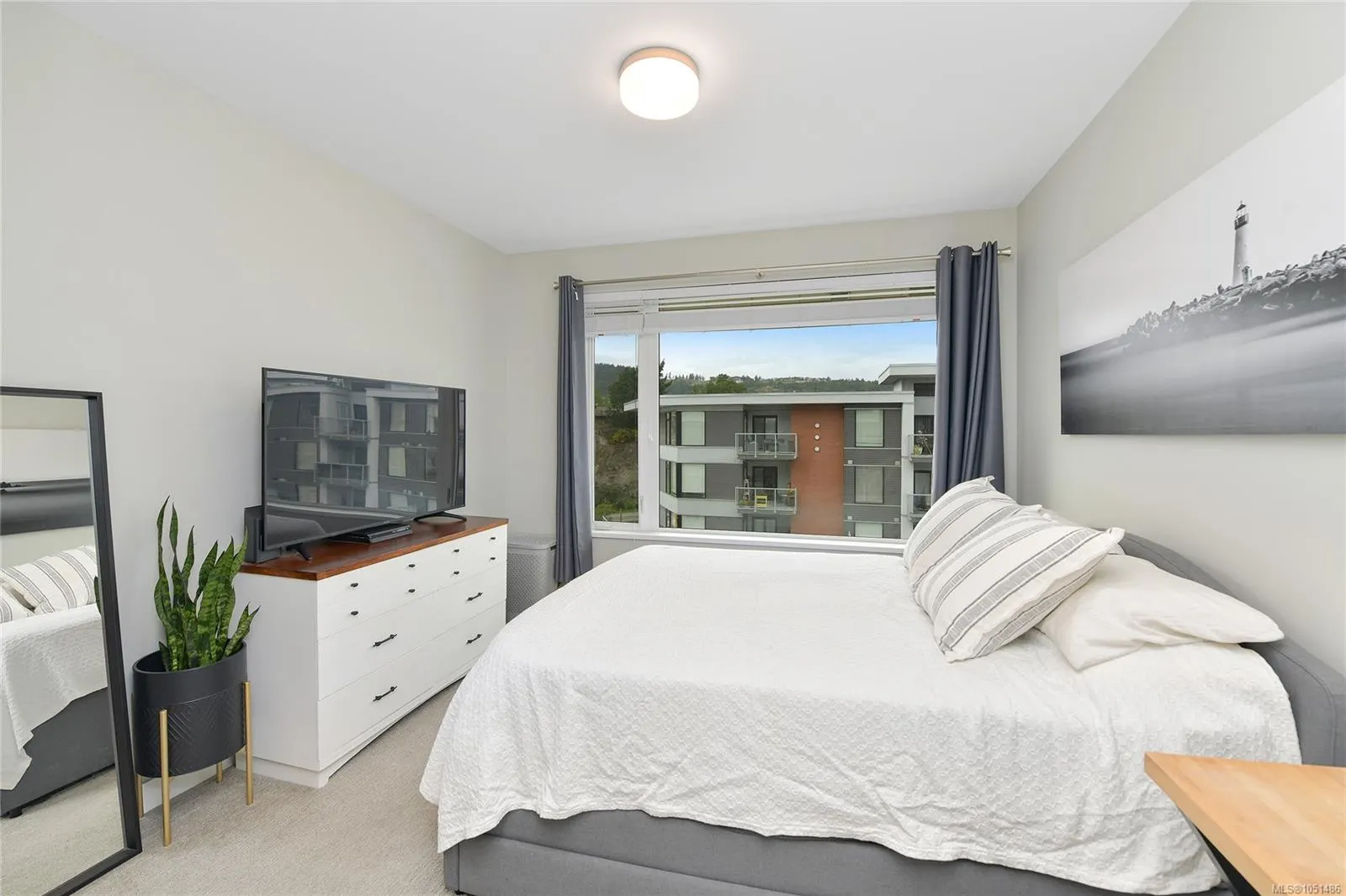 967 Whirlaway Cres