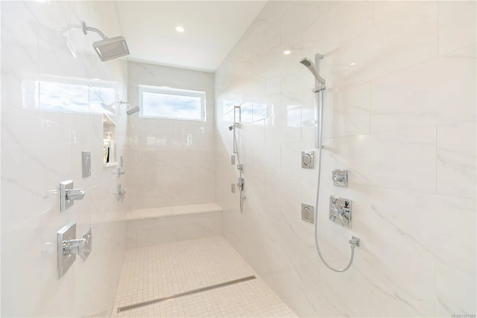 2230 Compass Pointe Pl