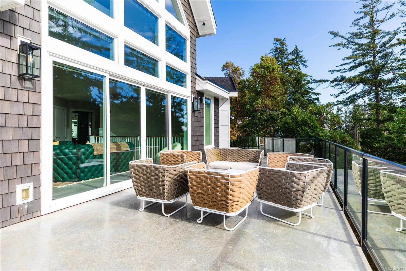 2230 Compass Pointe Pl
