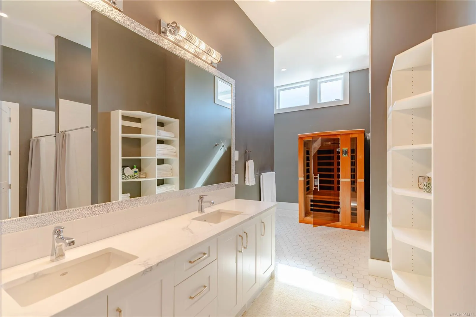 2230 Compass Pointe Pl
