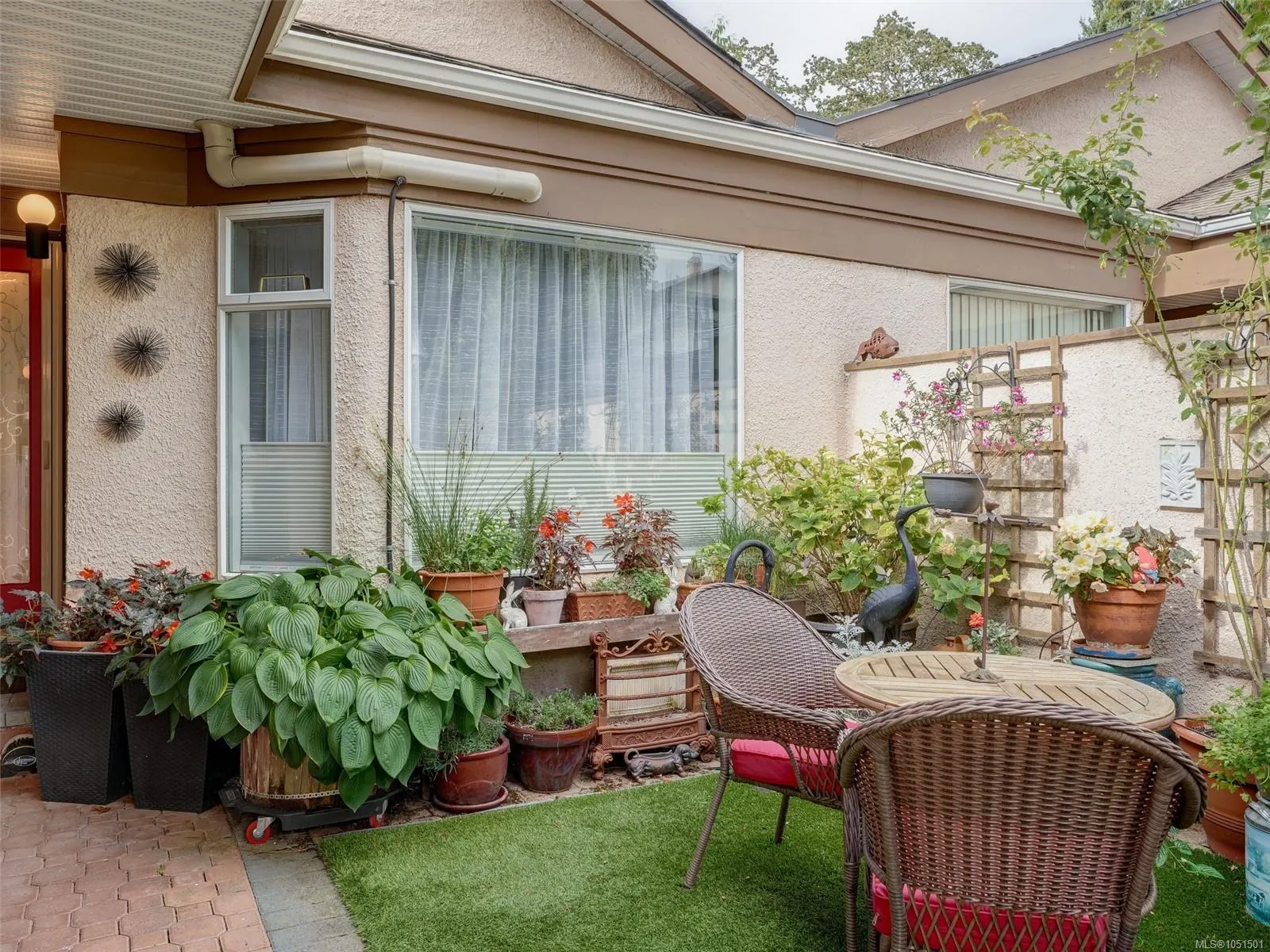 901 Kentwood Lane