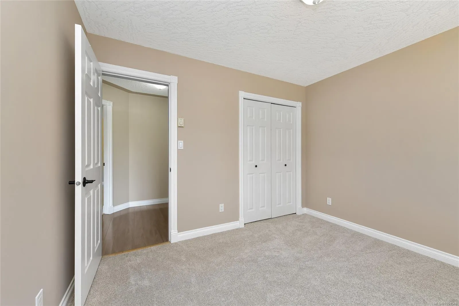 585 HANSEN Ave