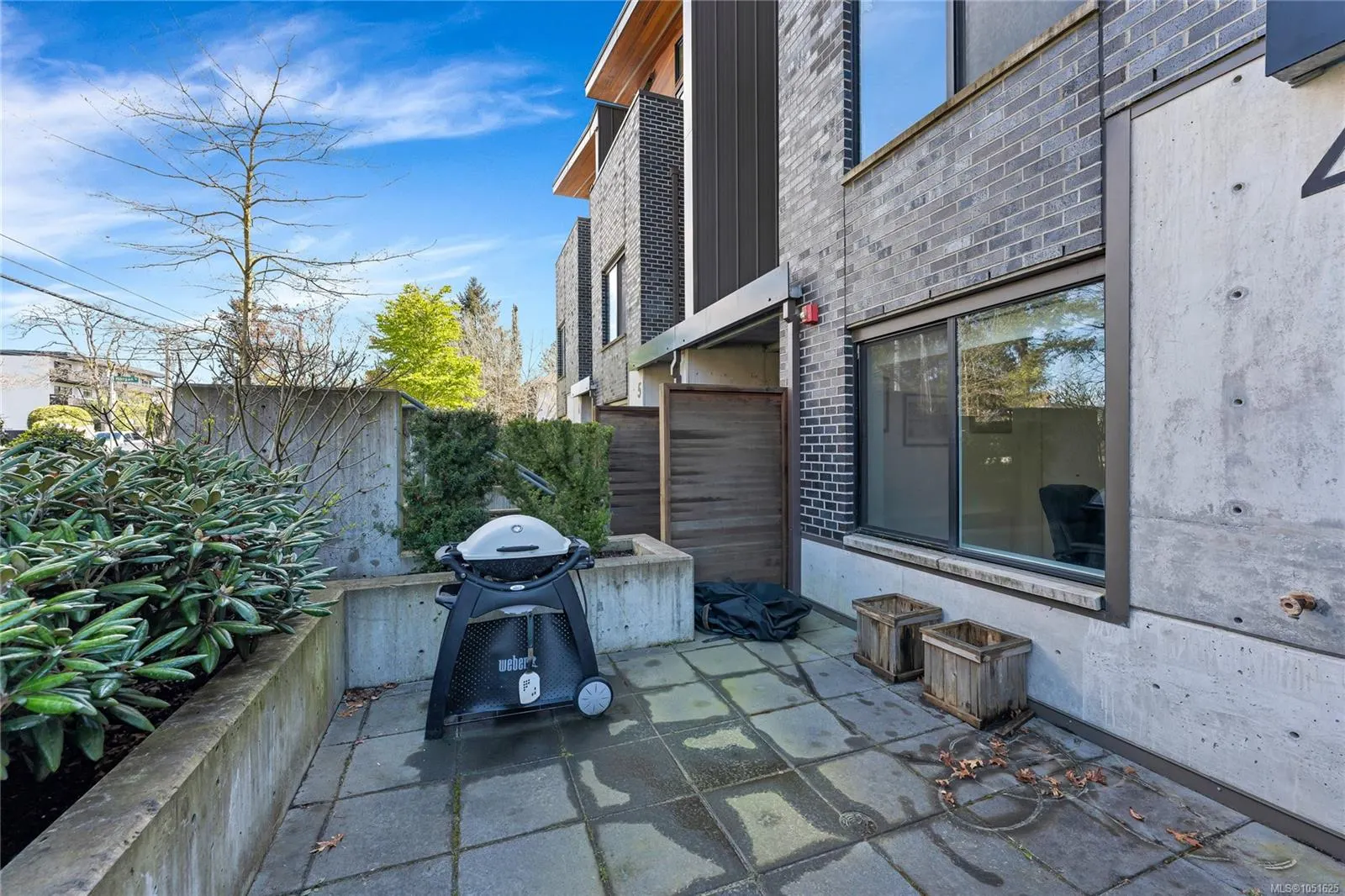 991 McKenzie Ave