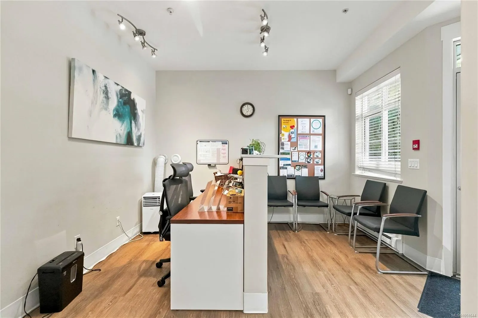 2220 Sooke Rd