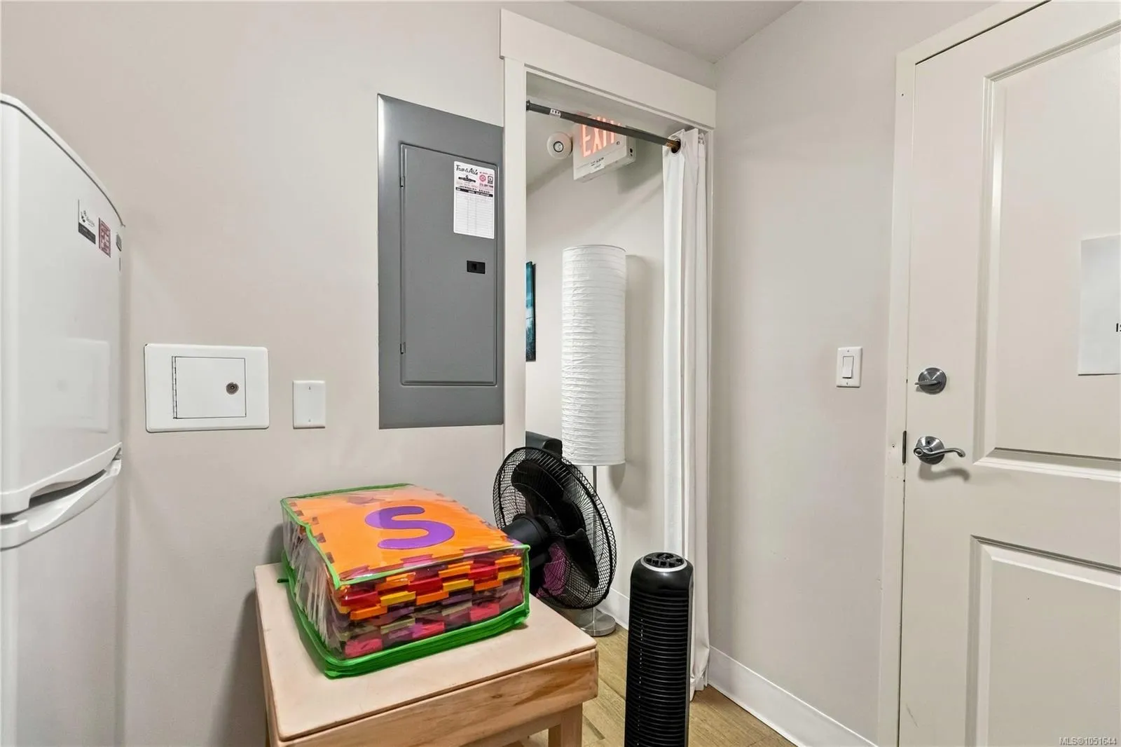 2220 Sooke Rd