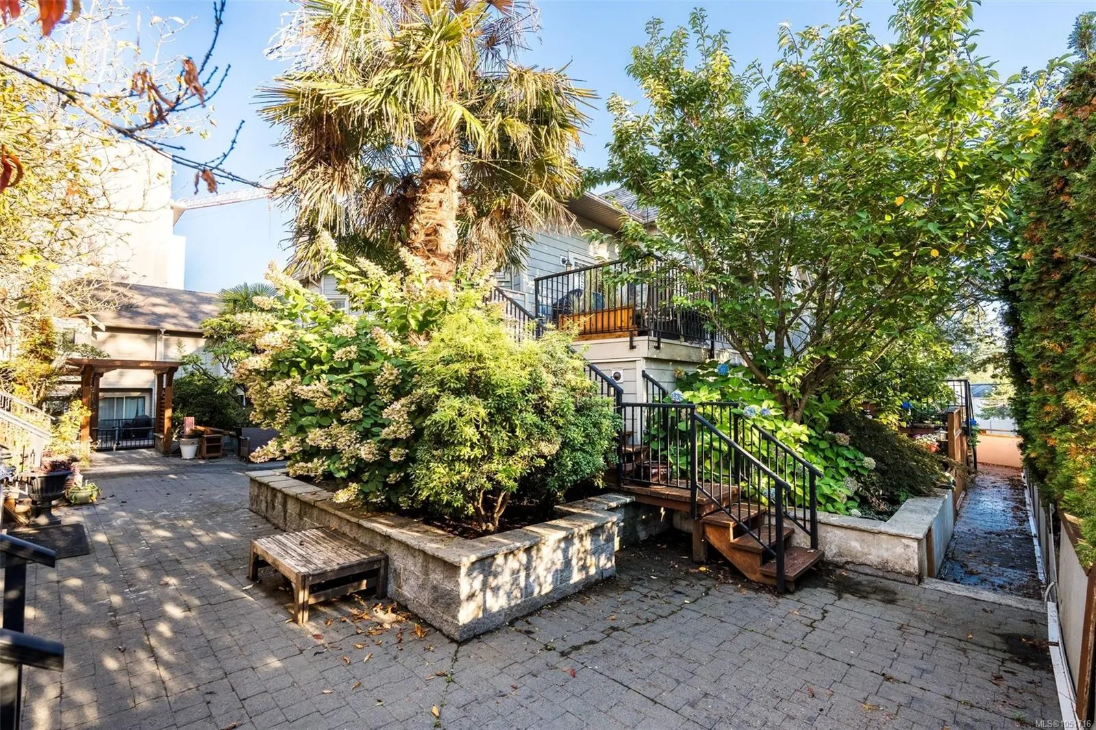 791 Station Ave