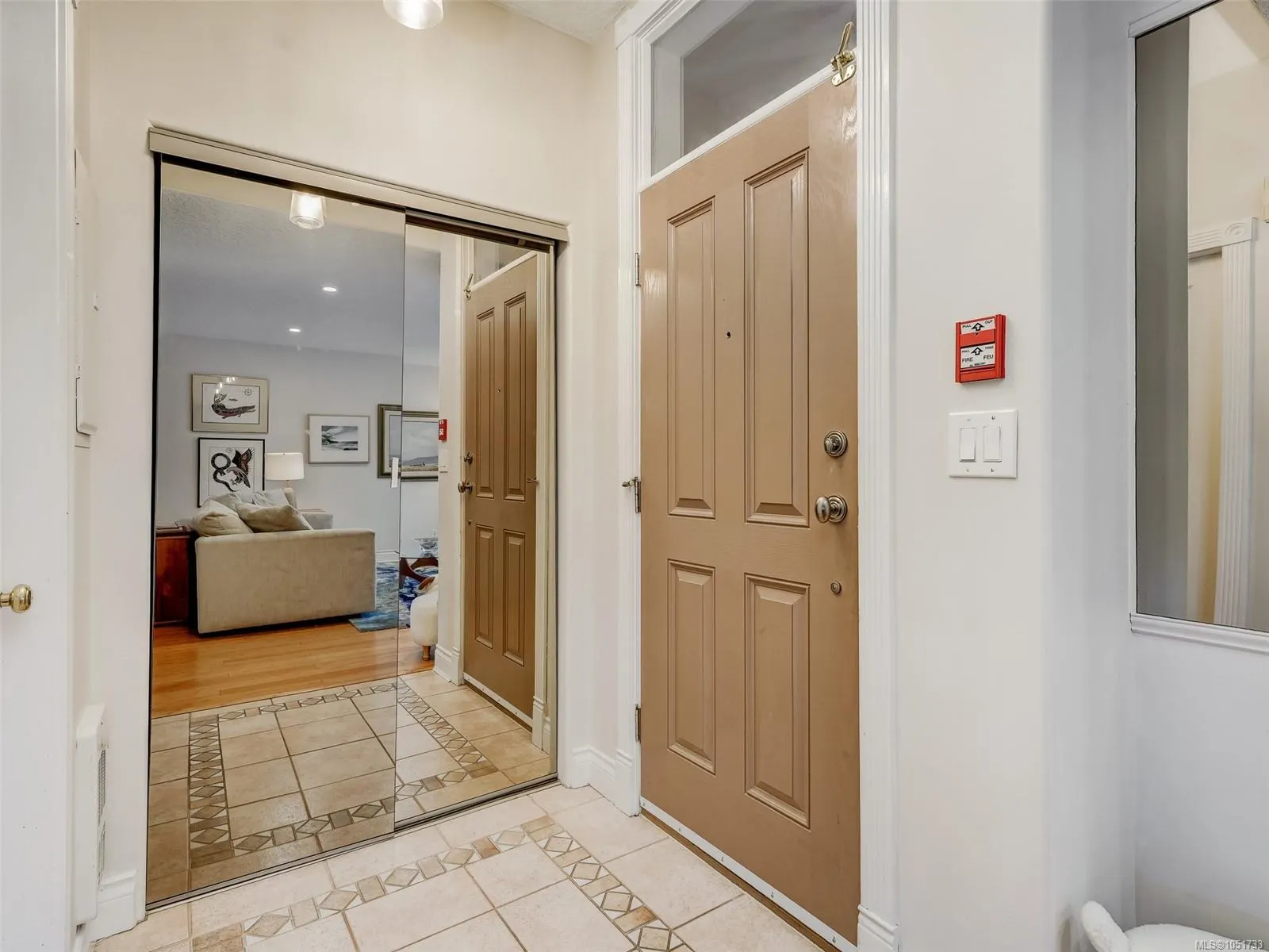 75 Songhees Rd