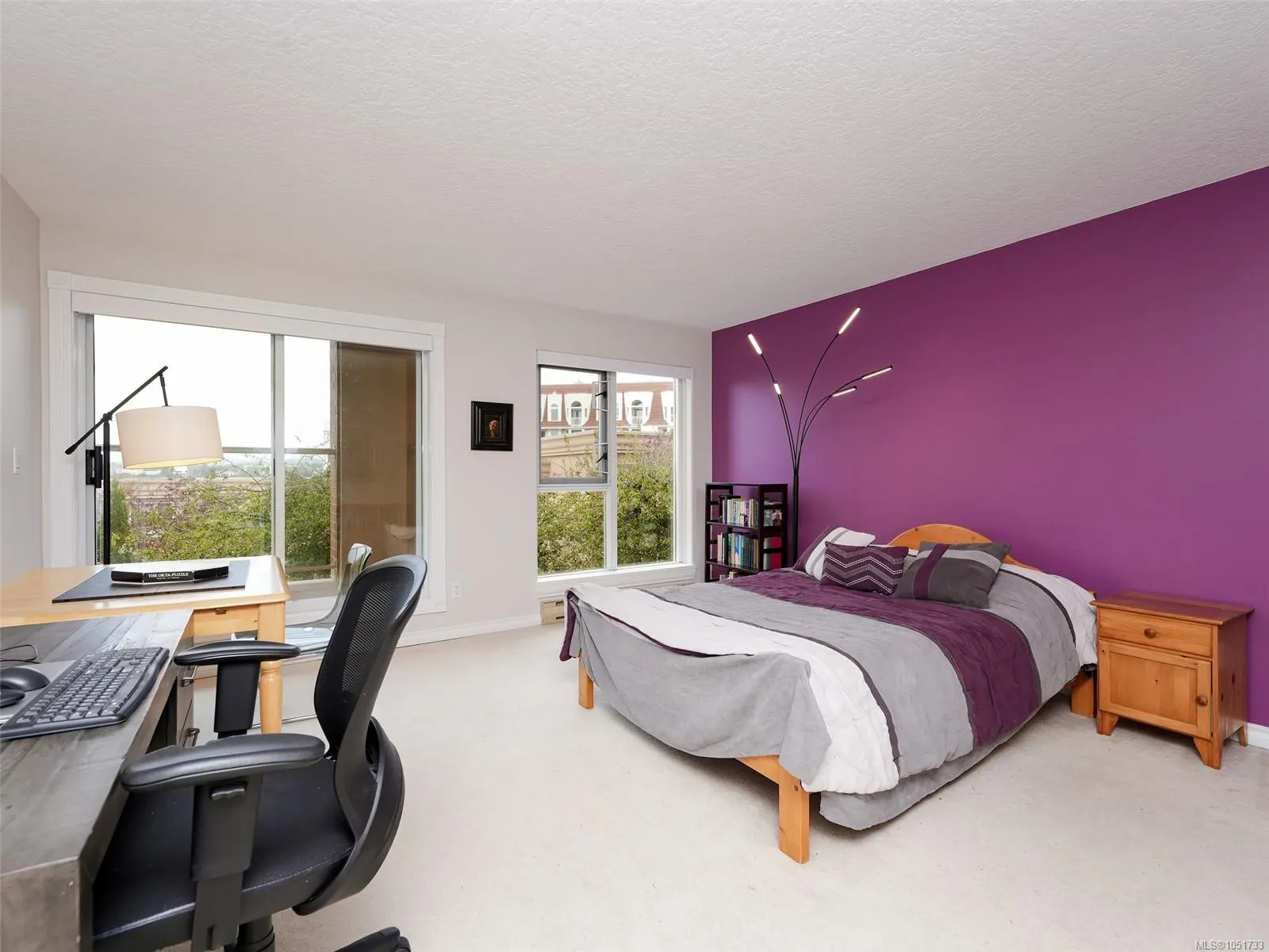 75 Songhees Rd