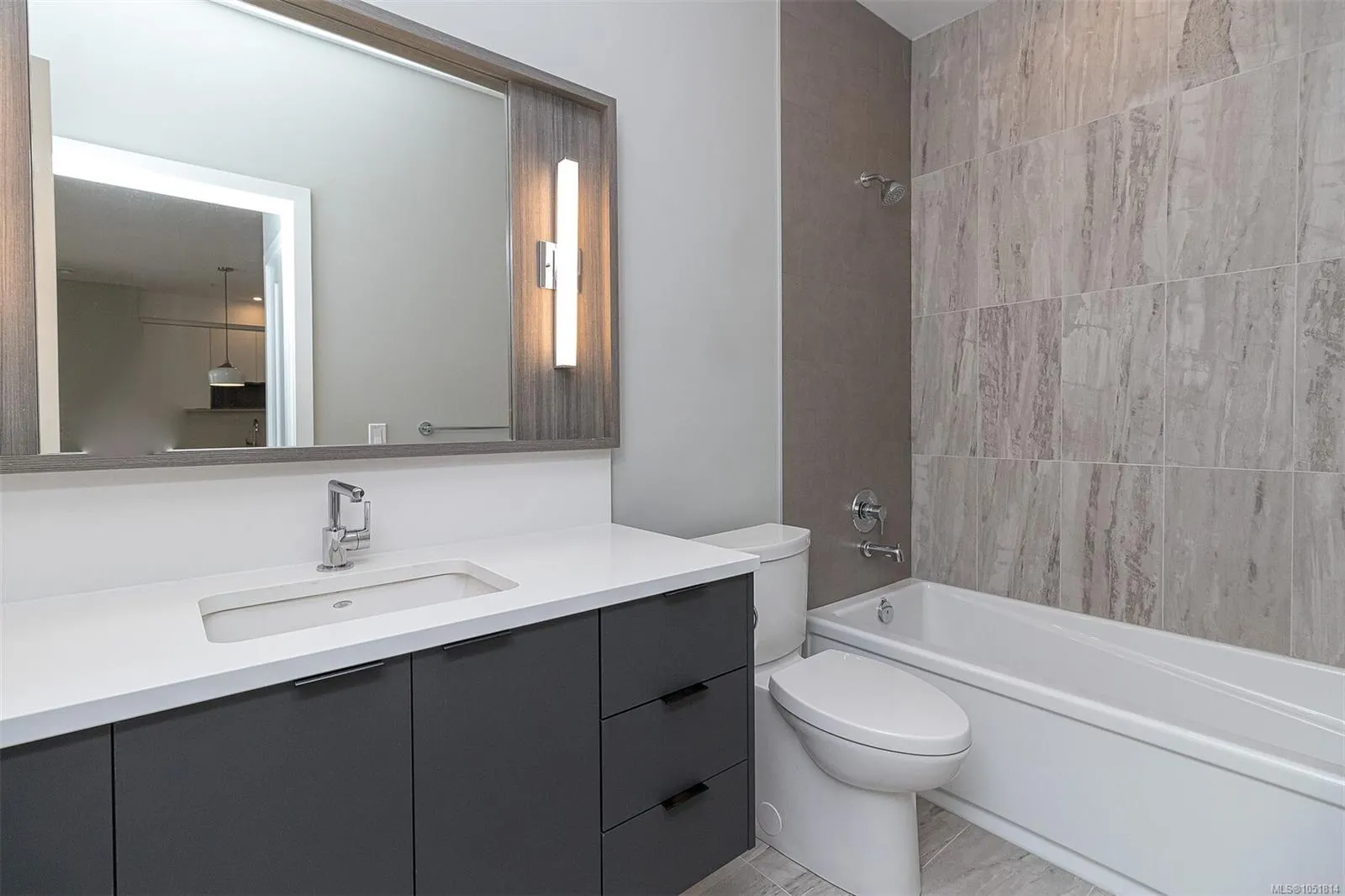 967 Whirlaway Cres
