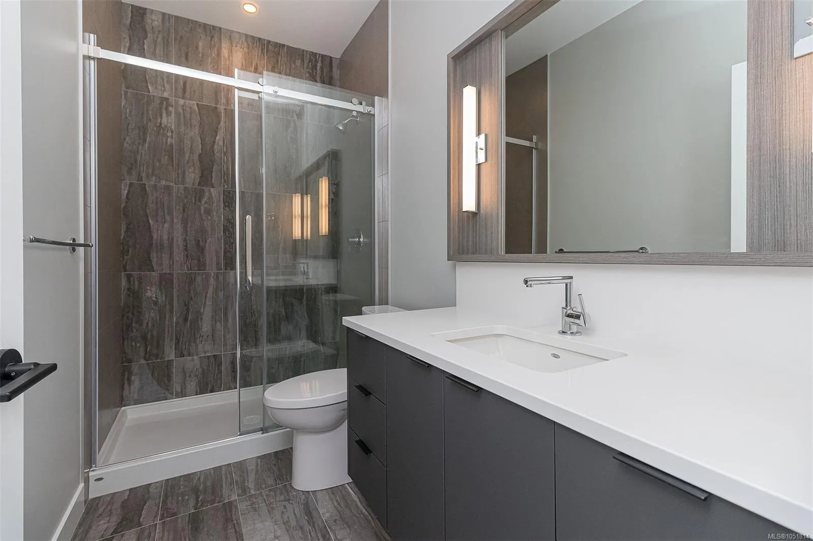 967 Whirlaway Cres