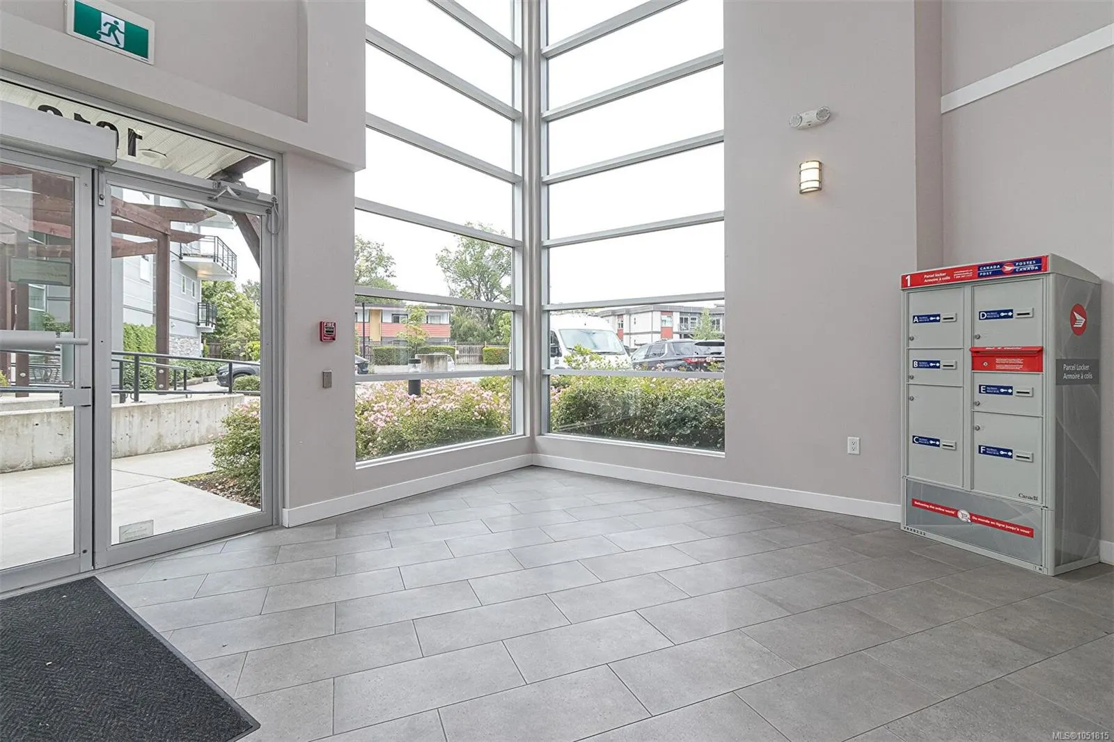1016 Inverness Rd