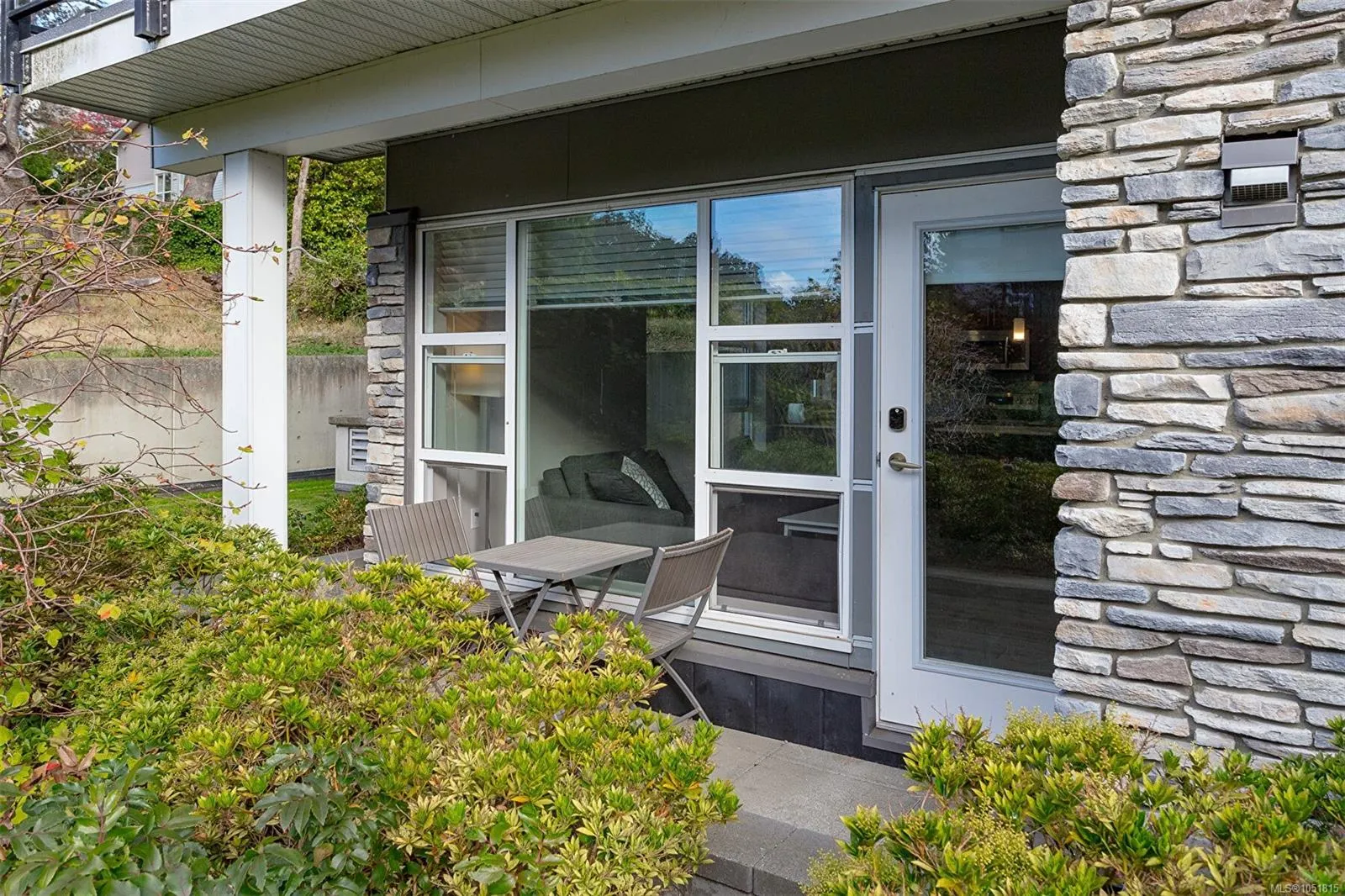 1016 Inverness Rd