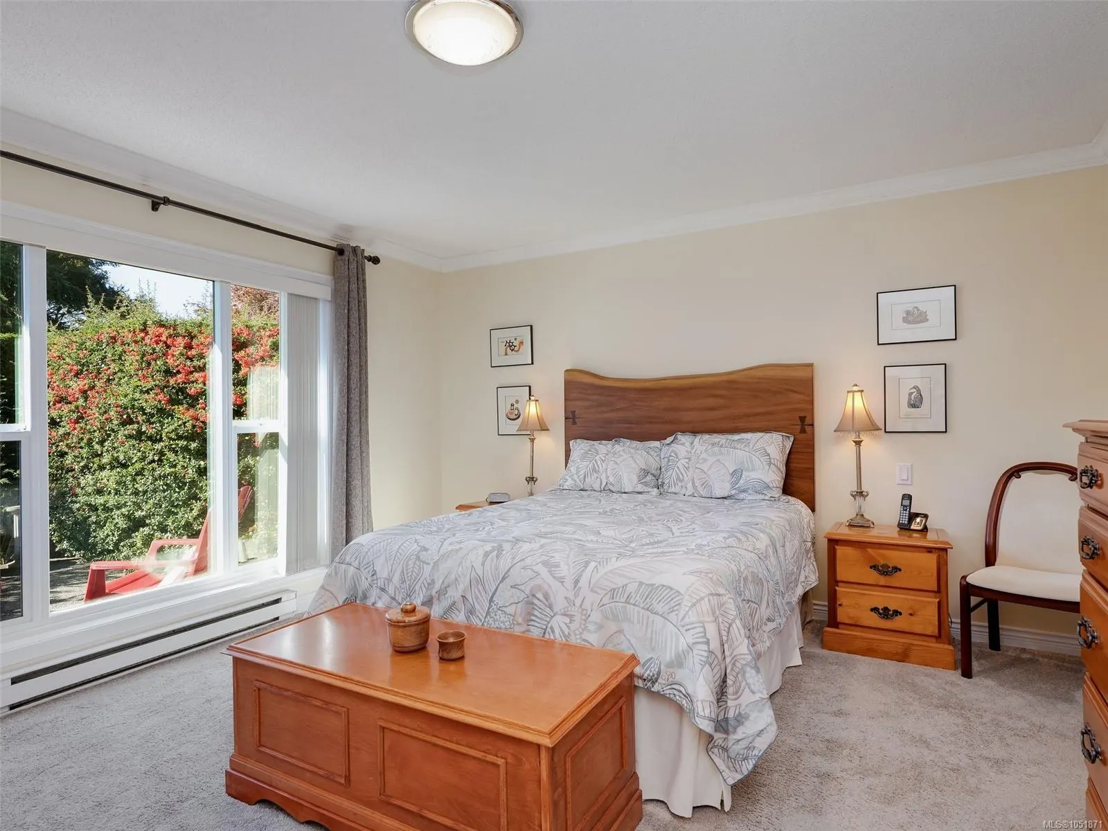 2829 Arbutus Rd