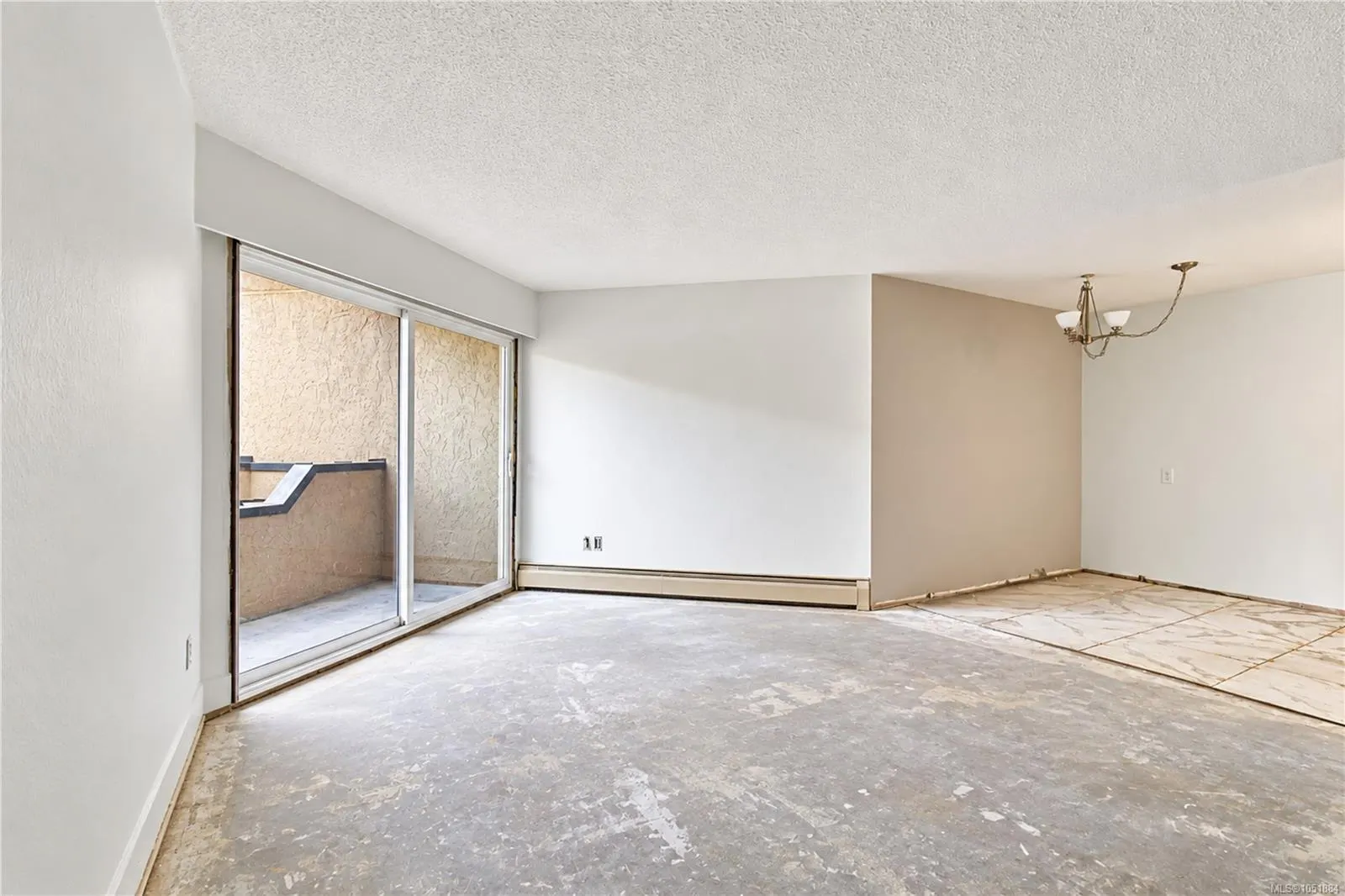 3800 Quadra St
