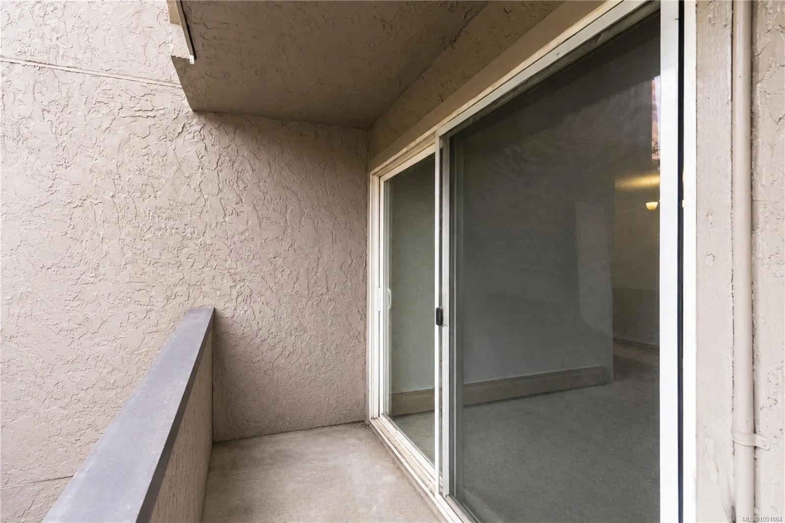 3800 Quadra St