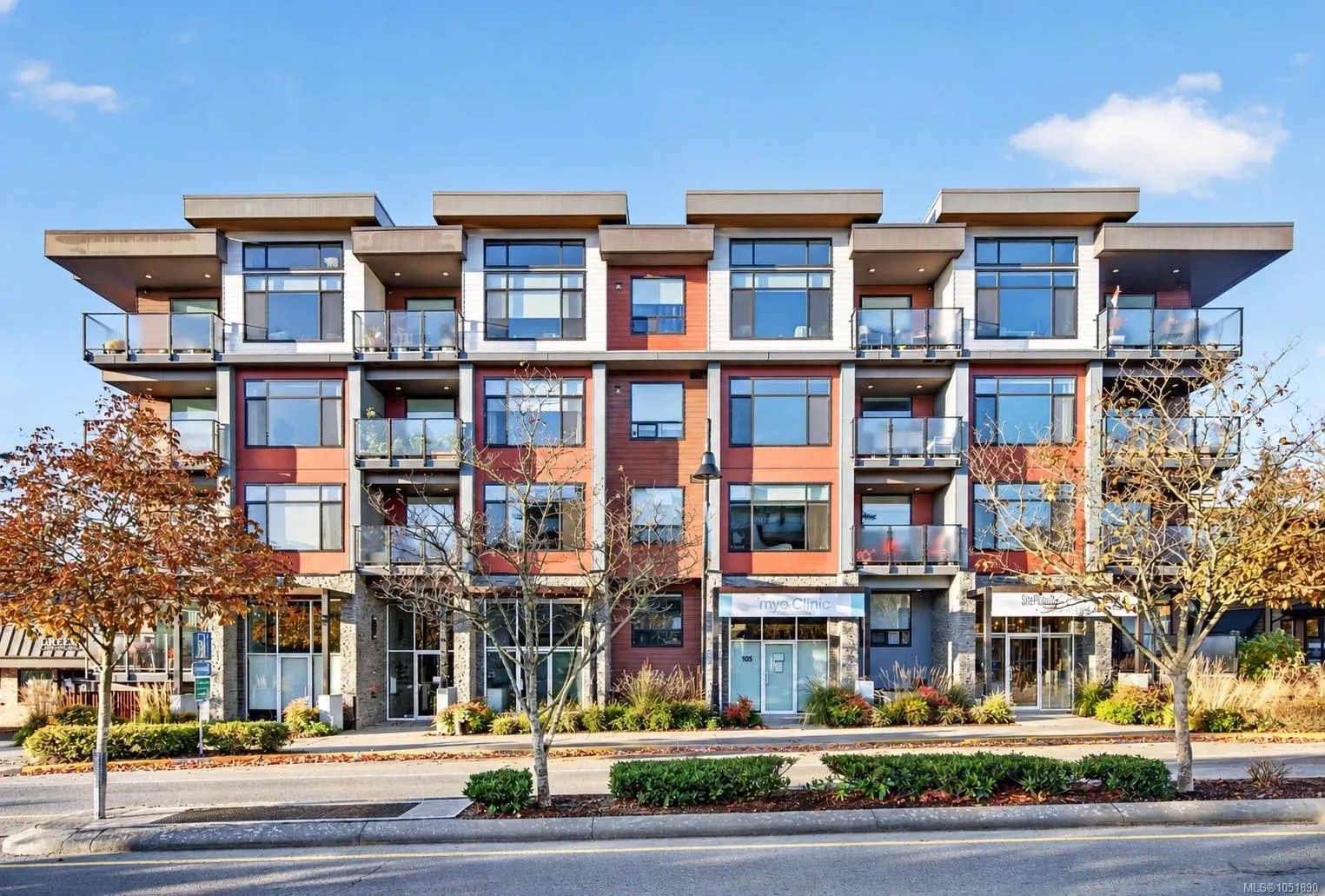 7162 West Saanich Rd