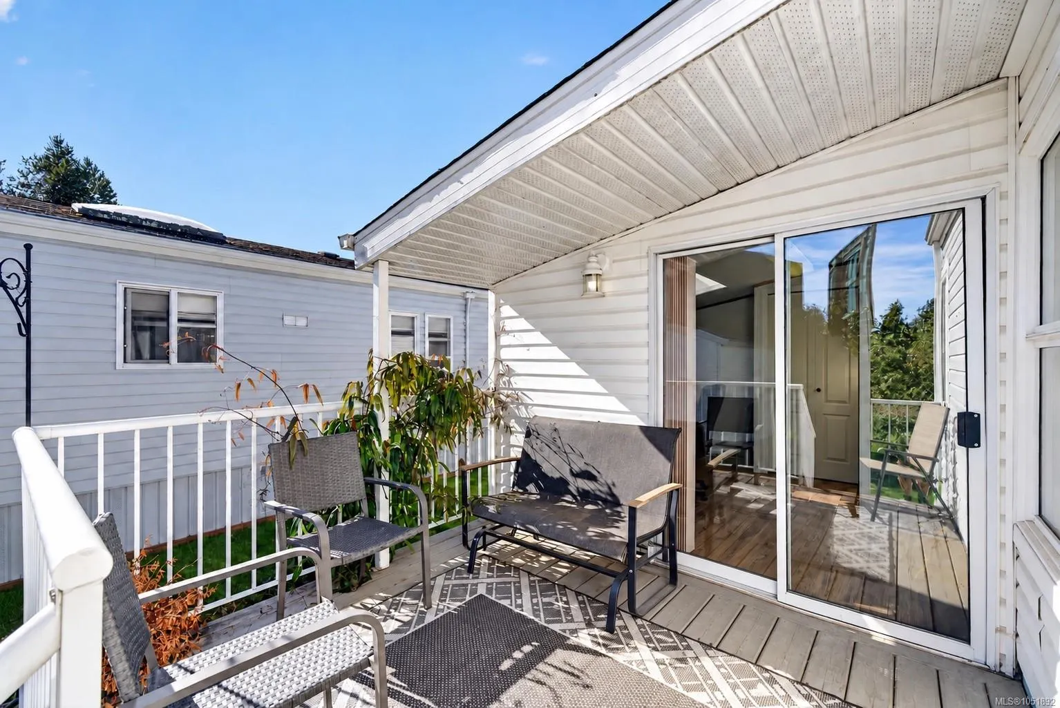 7401 Central Saanich Rd