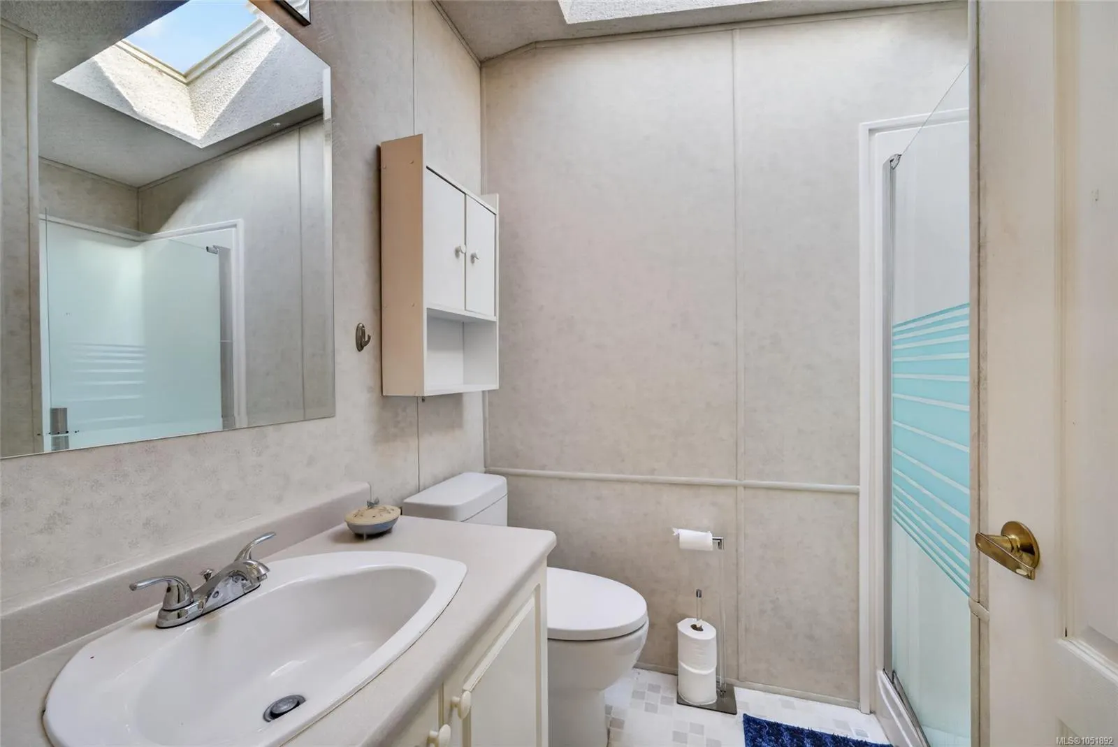 7401 Central Saanich Rd