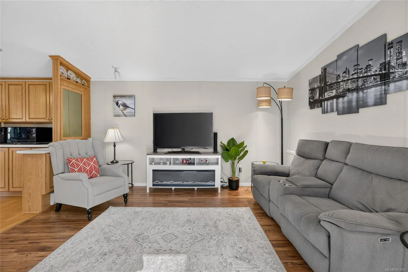 7401 Central Saanich Rd