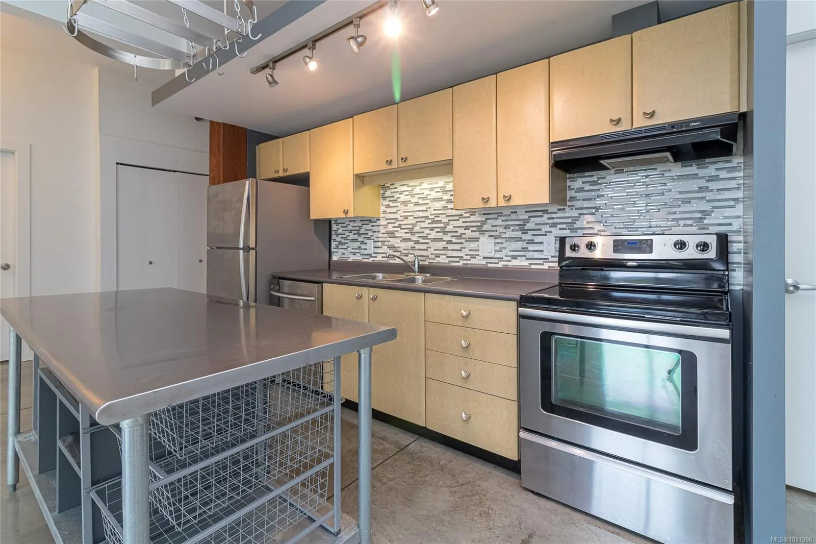 455 Sitkum Rd