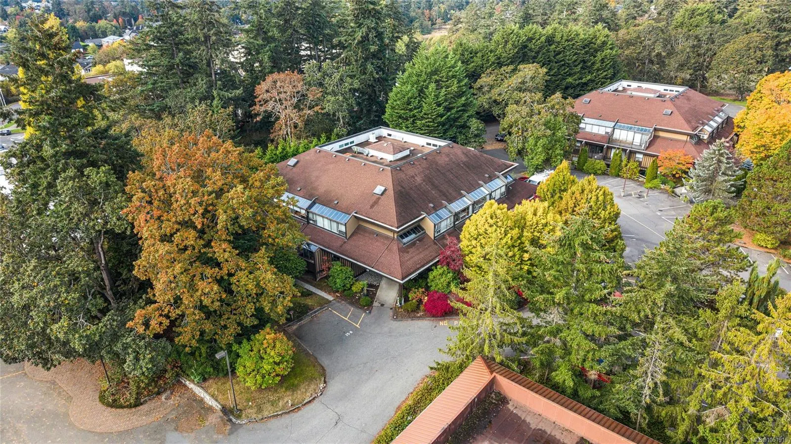 4678 Elk Lake Dr