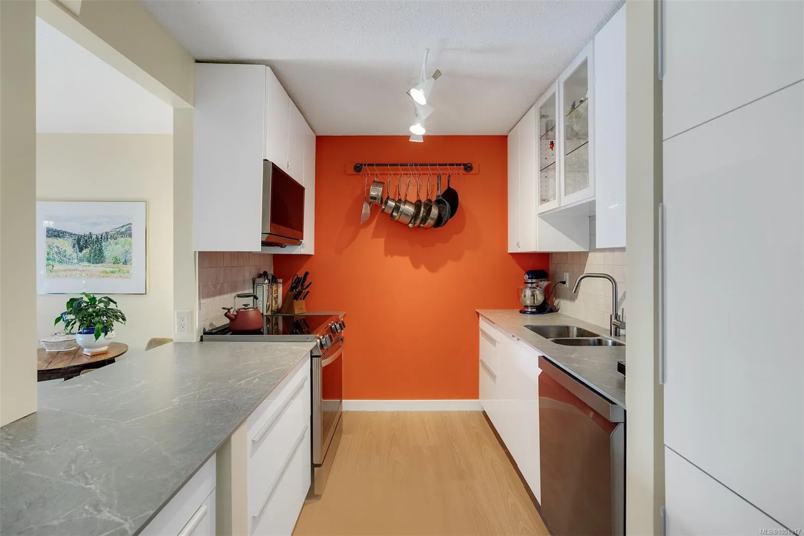 1433 Faircliff Lane