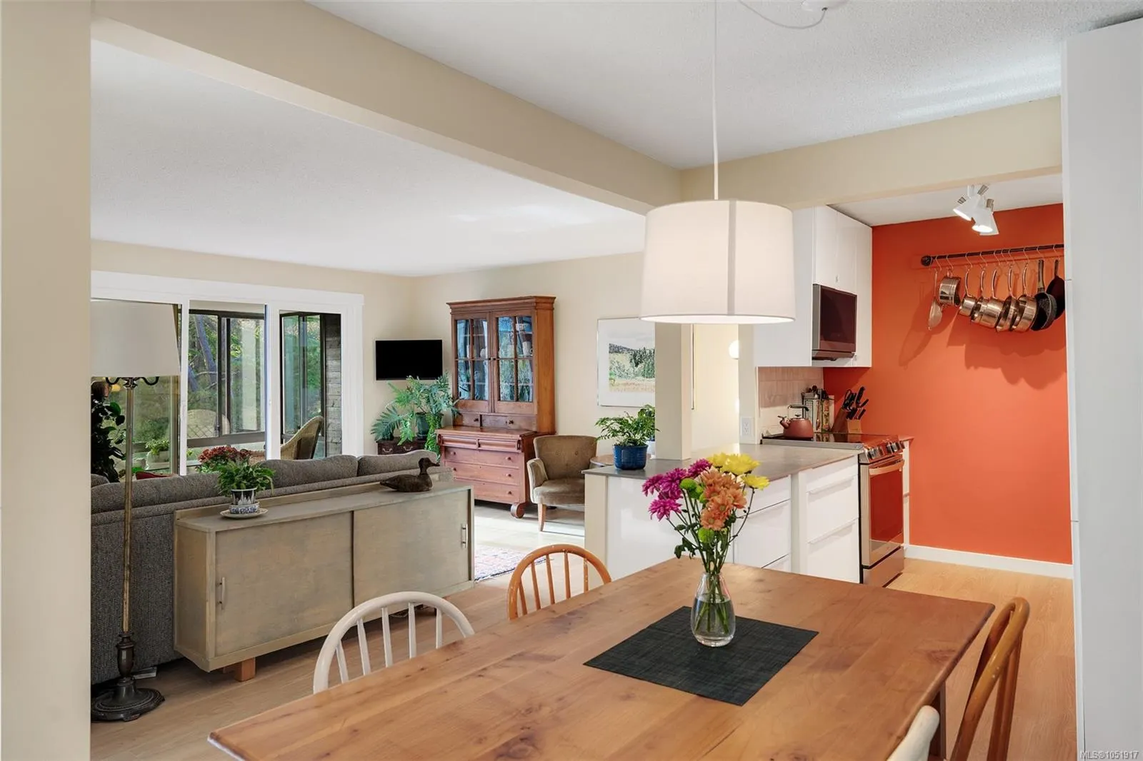 1433 Faircliff Lane