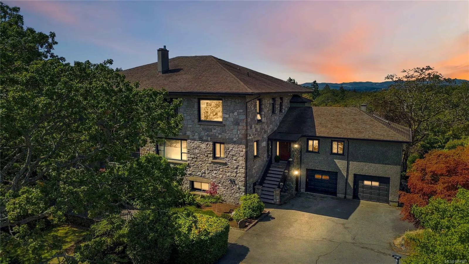 3960 Cedar Hill Rd