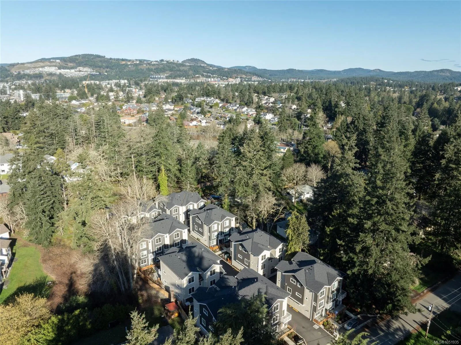 2770 Vantilburg Cres