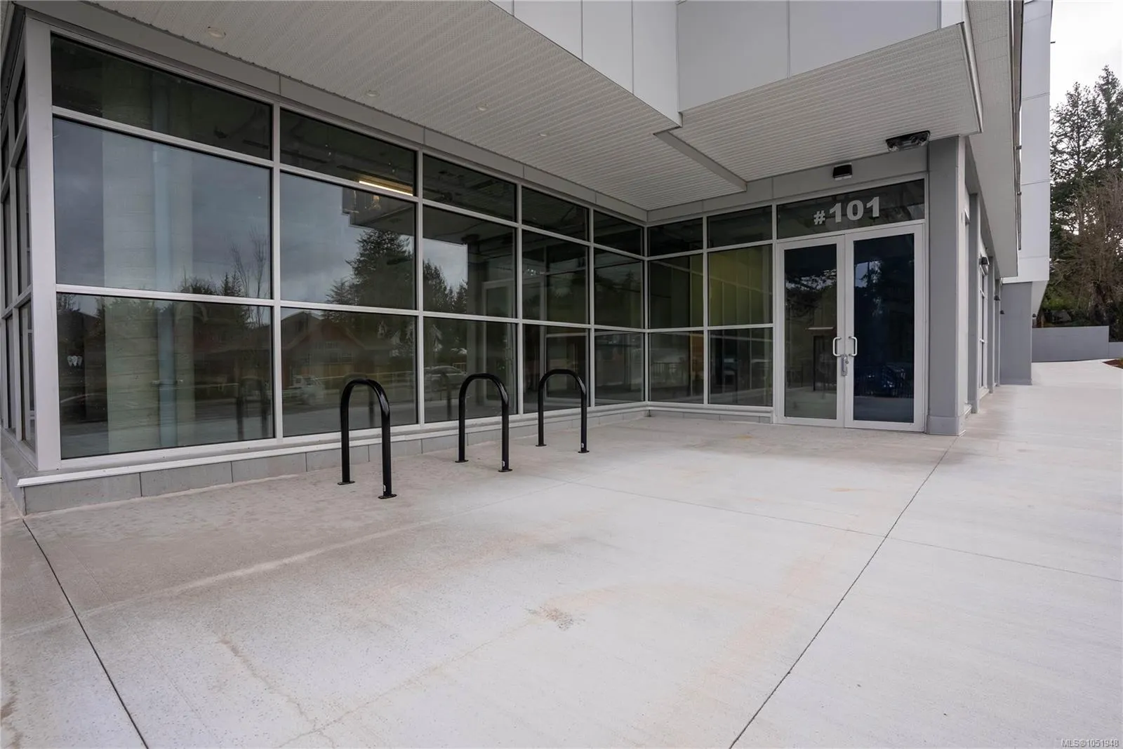 258 Helmcken Rd