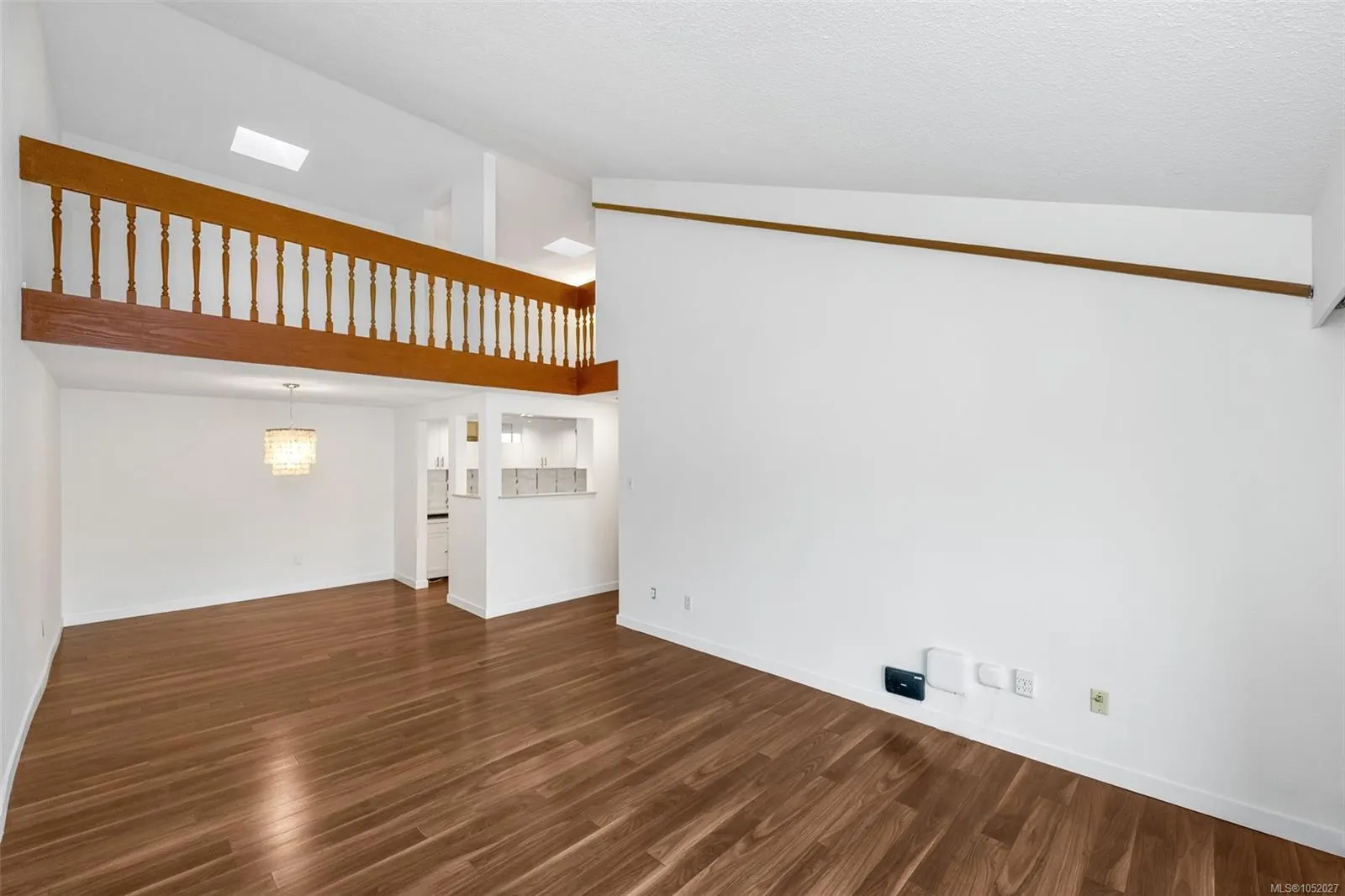 1009 McKenzie Ave