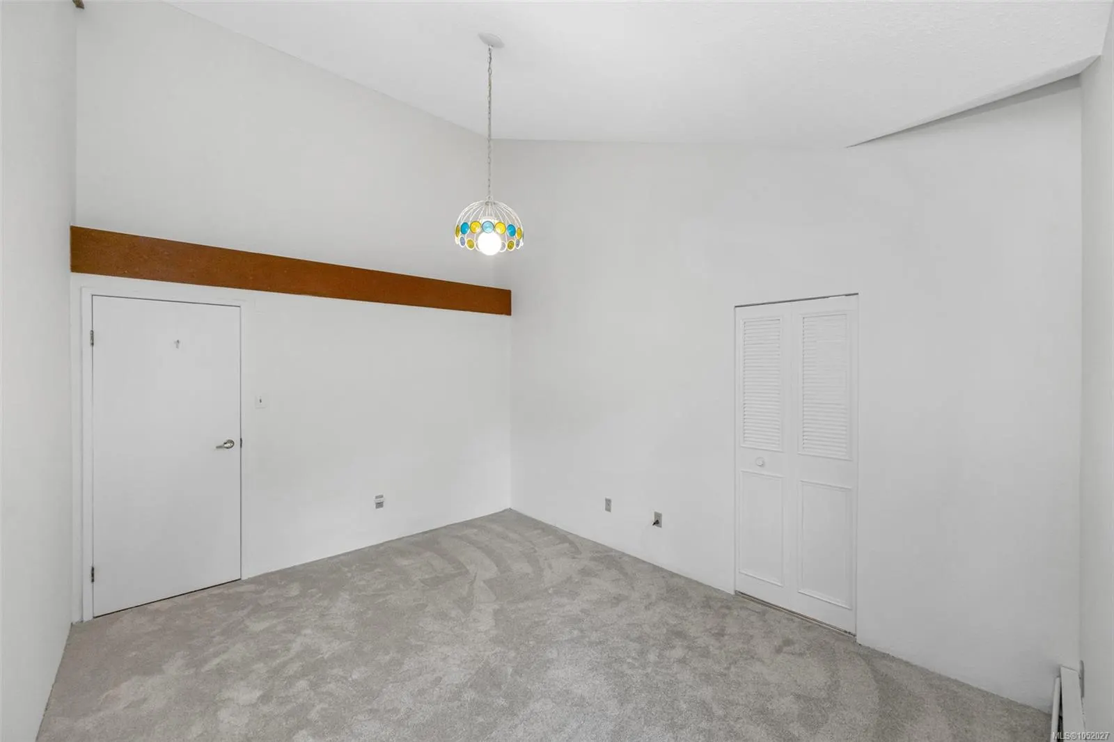 1009 McKenzie Ave