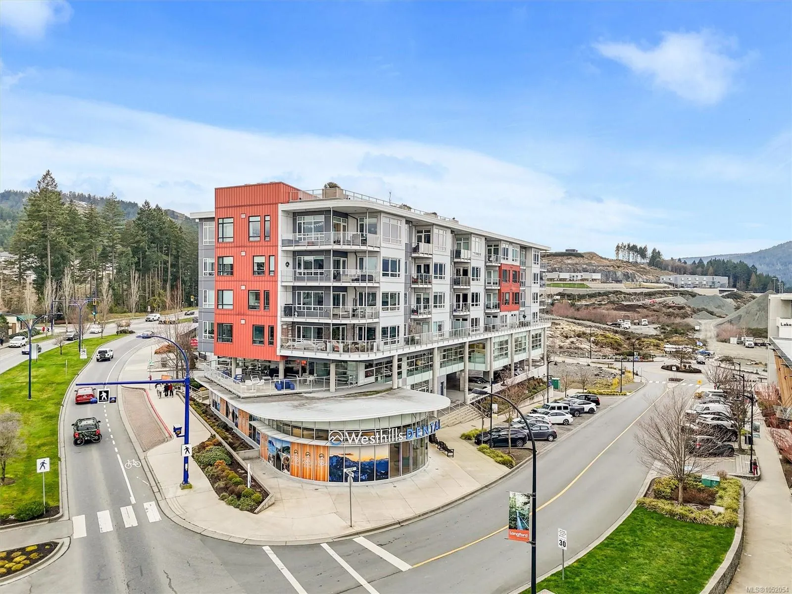 1311 Lakepoint Way