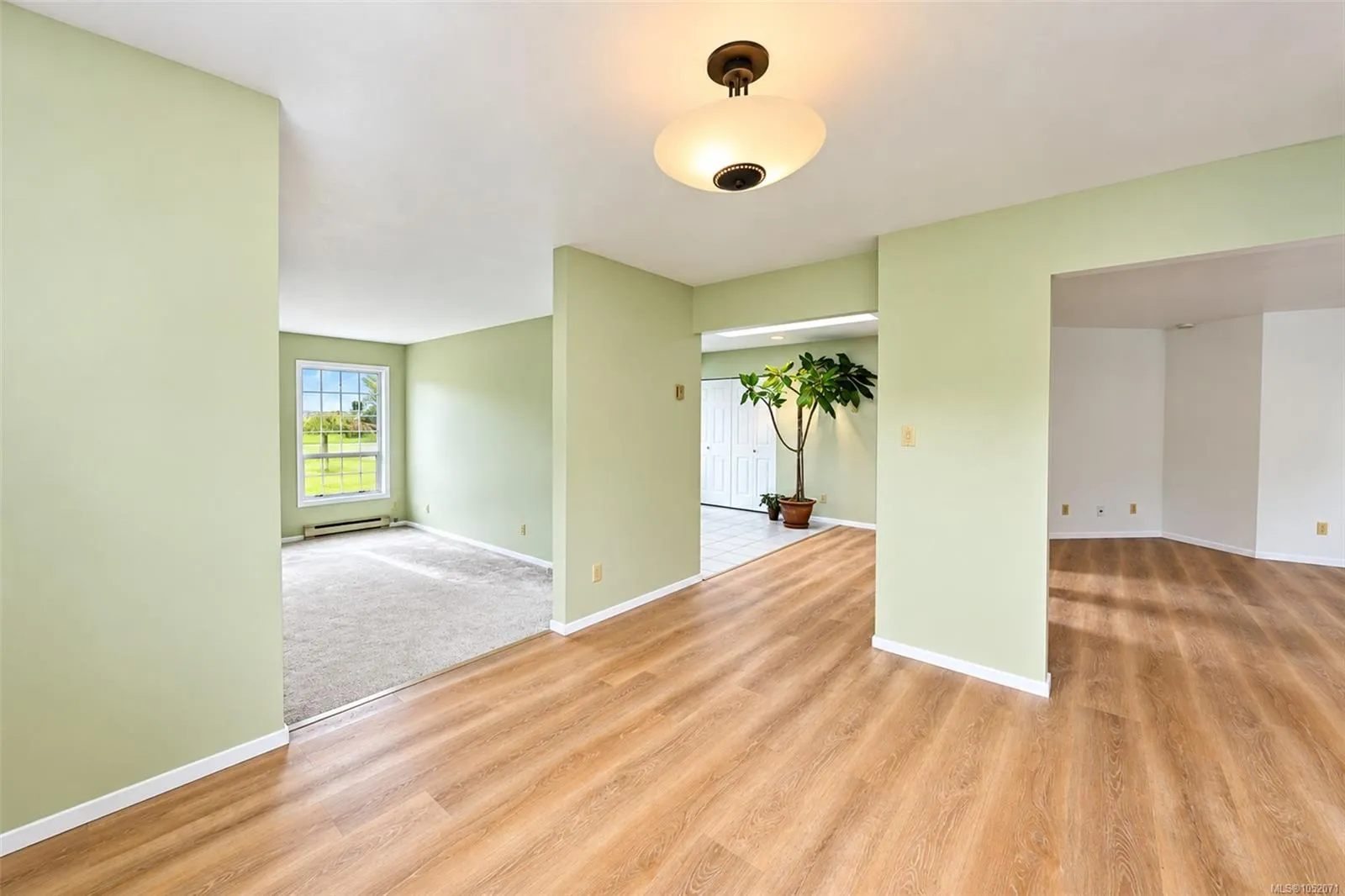 6766 Central Saanich Rd