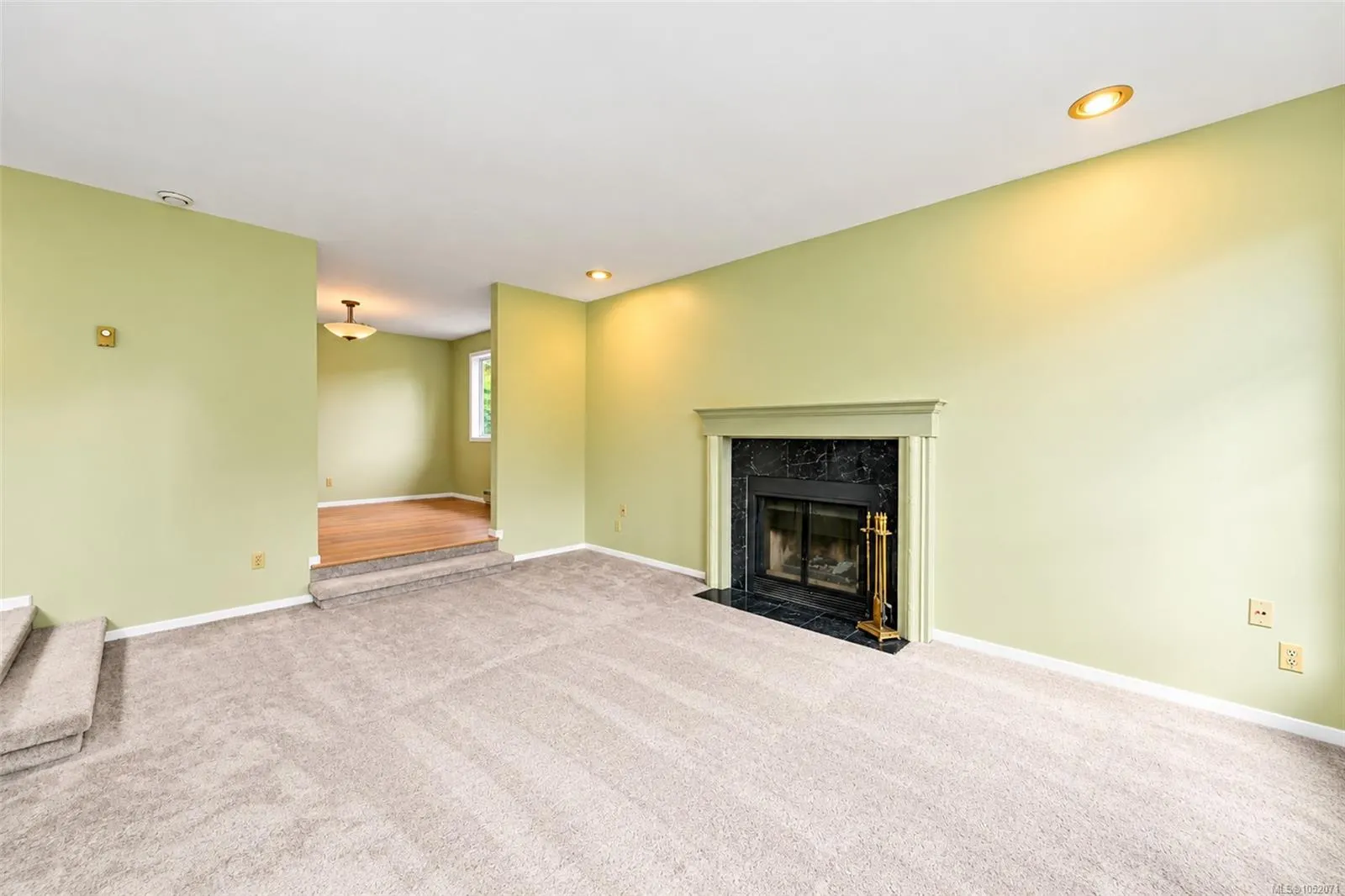 6766 Central Saanich Rd