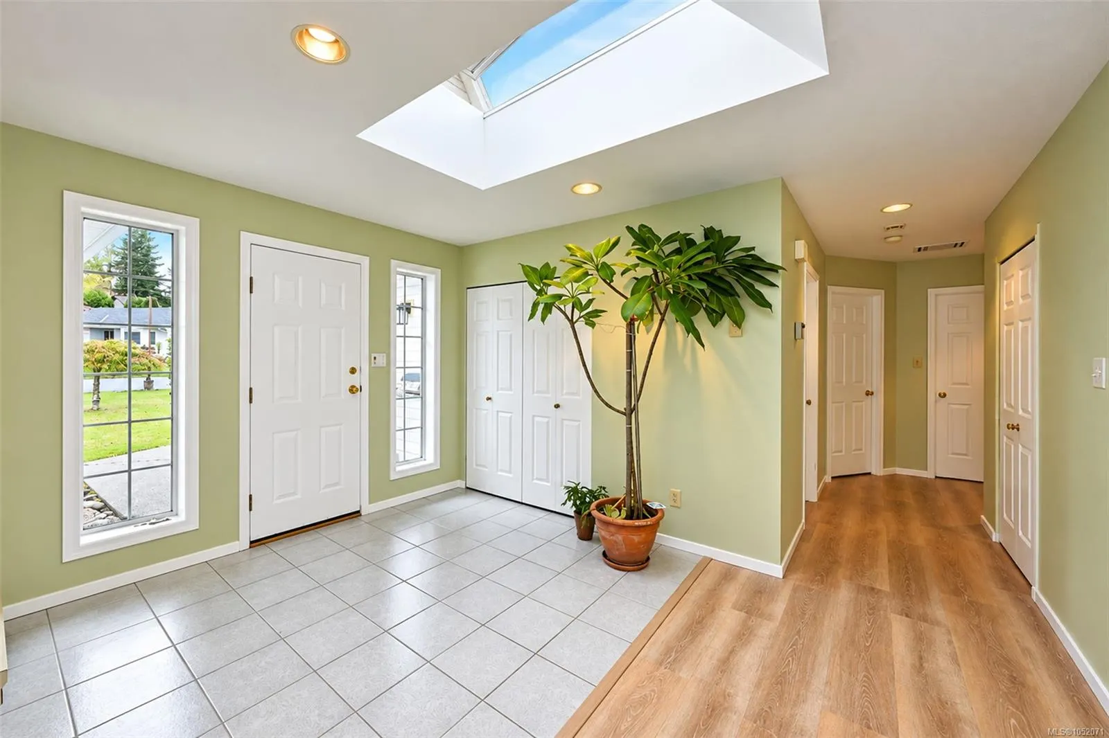 6766 Central Saanich Rd