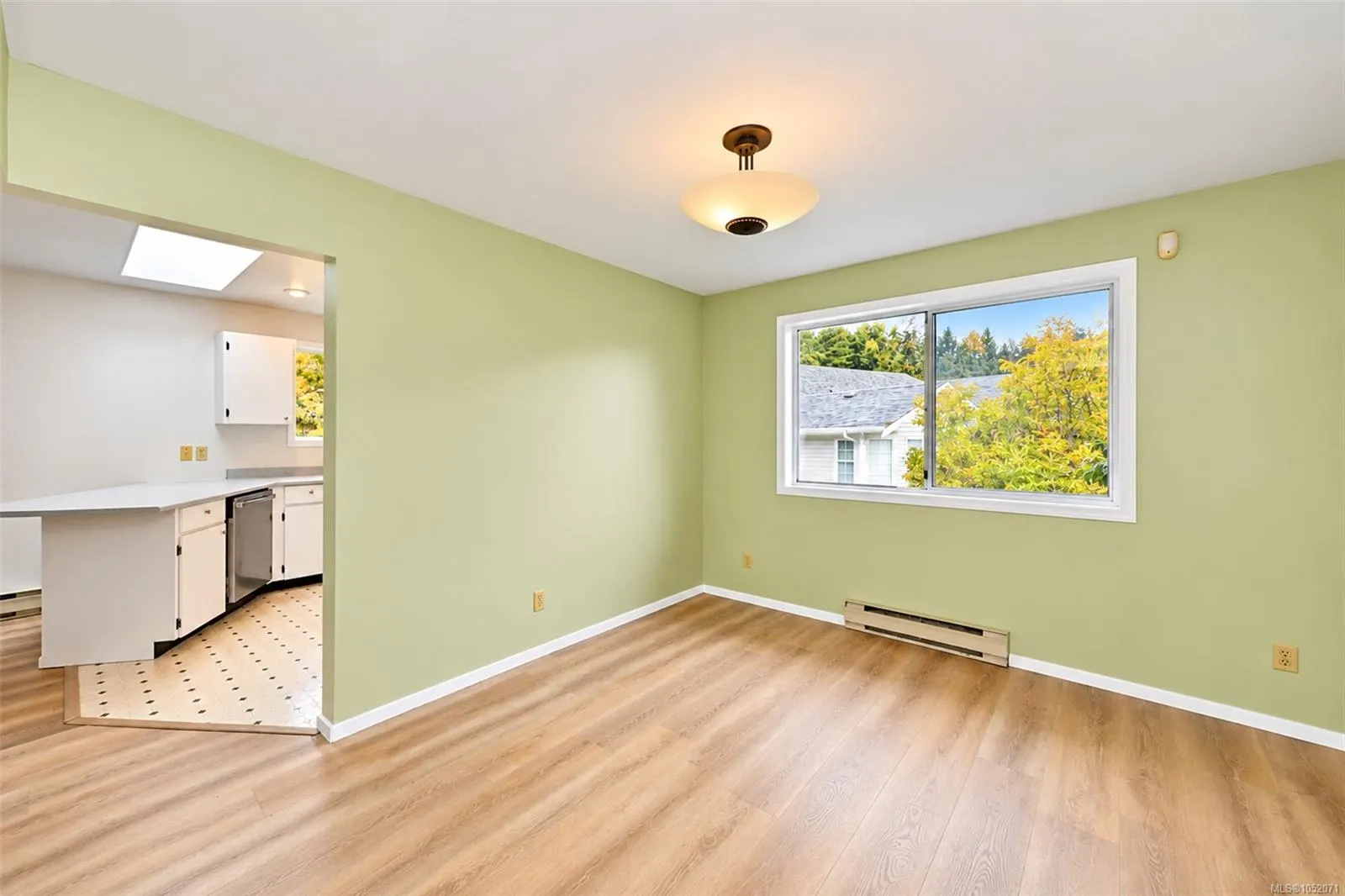 6766 Central Saanich Rd