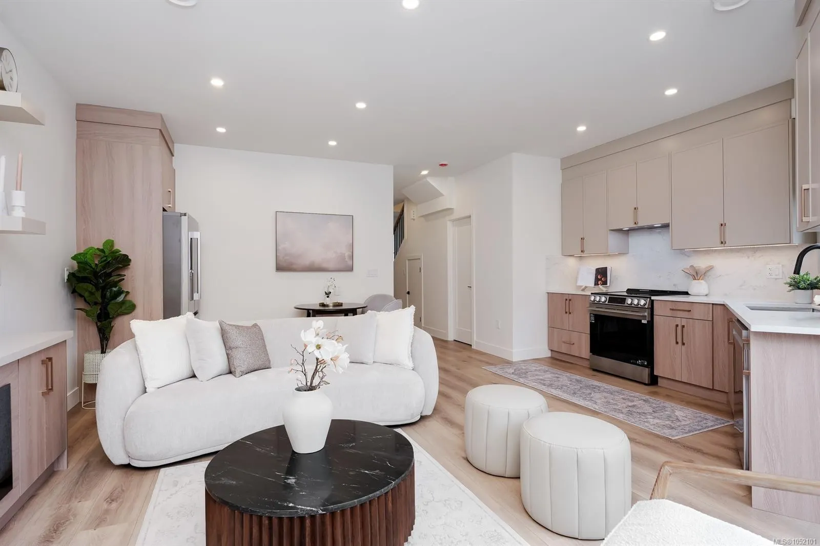 4068 Tuxedo Dr