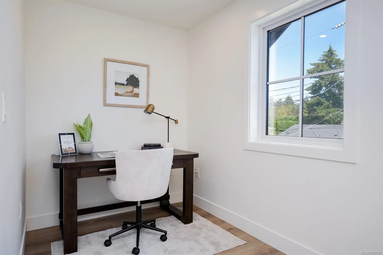 4068 Tuxedo Dr