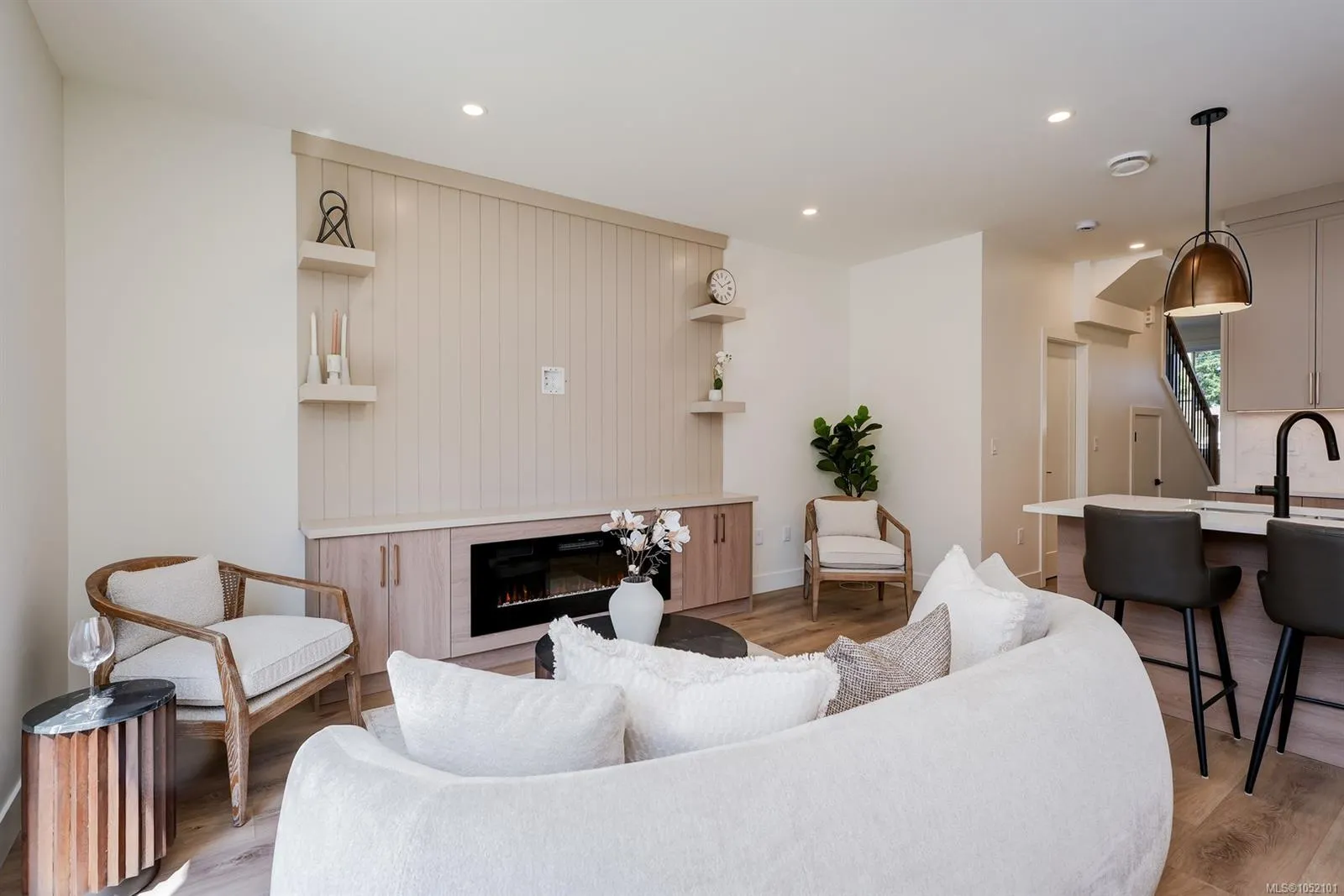 4068 Tuxedo Dr