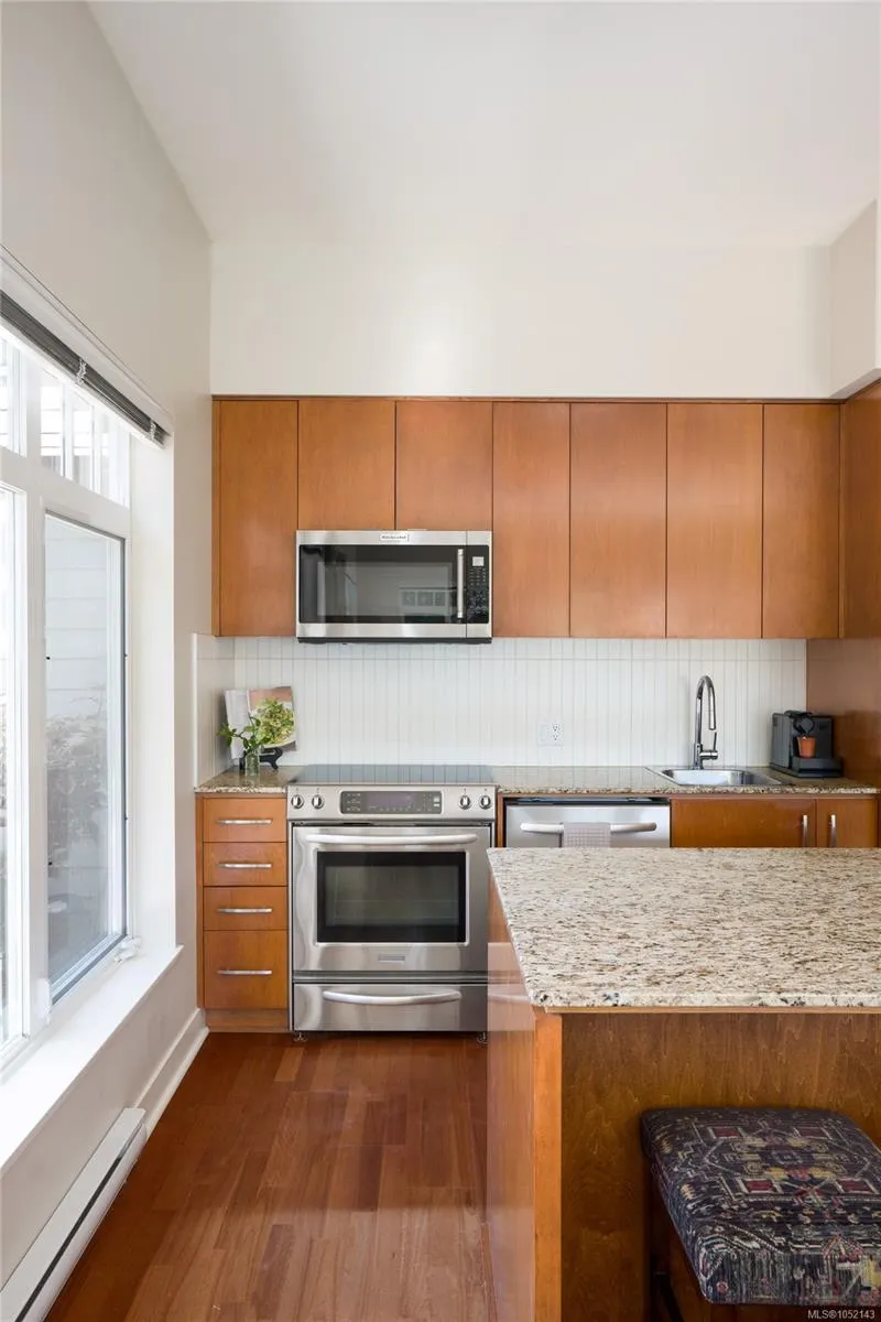 1375 Bear Mountain Pkwy