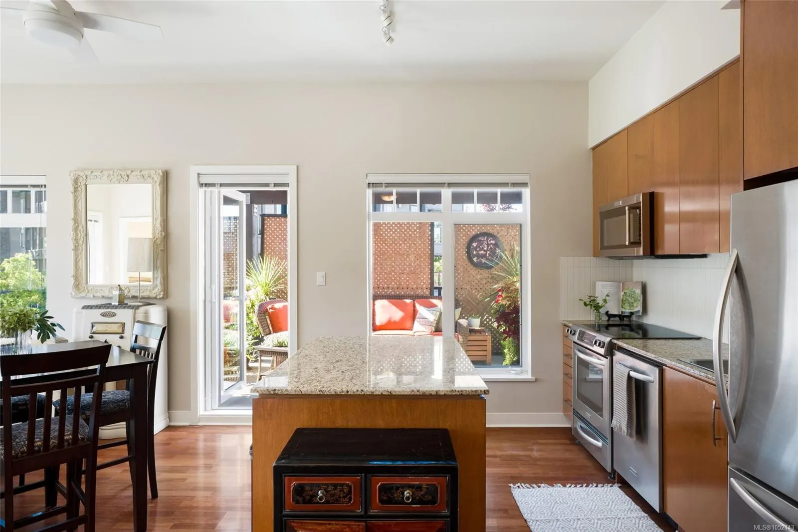 1375 Bear Mountain Pkwy