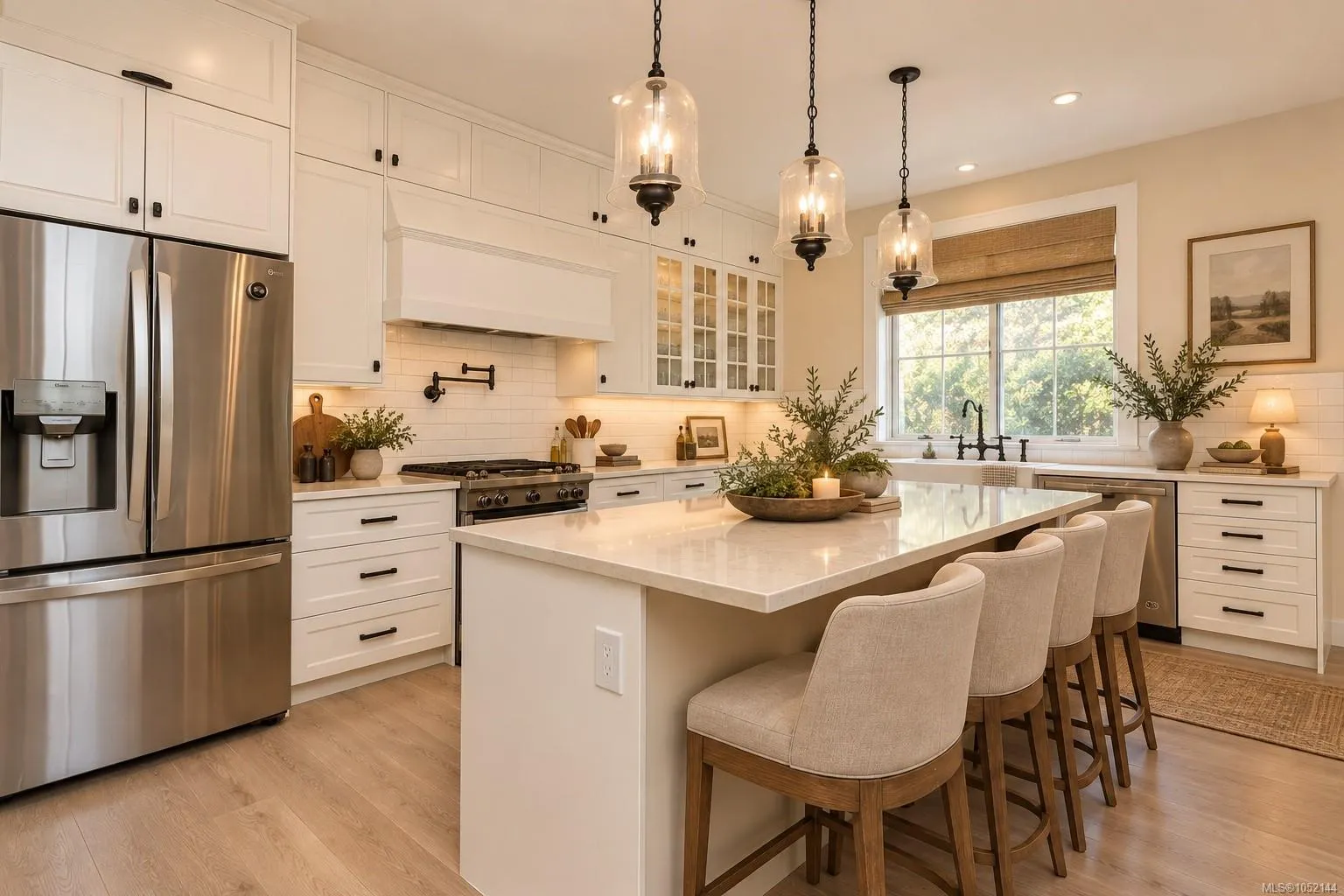 7968 Polo Park Cres