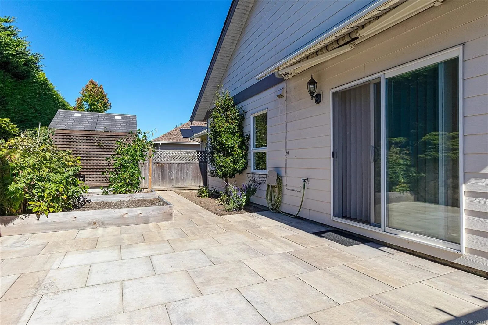 7968 Polo Park Cres