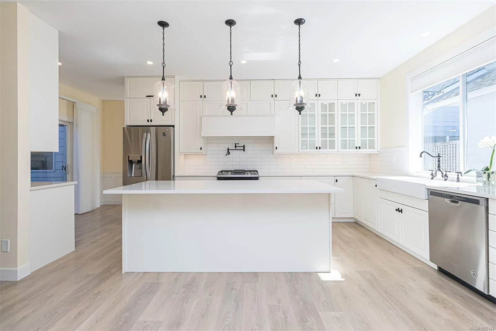 7968 Polo Park Cres