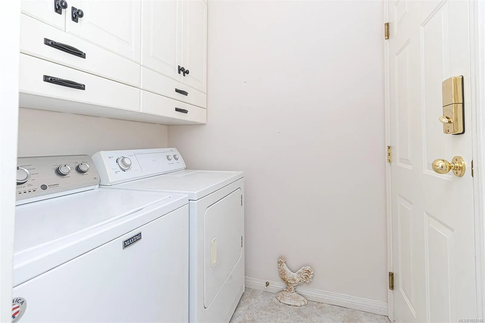 7968 Polo Park Cres