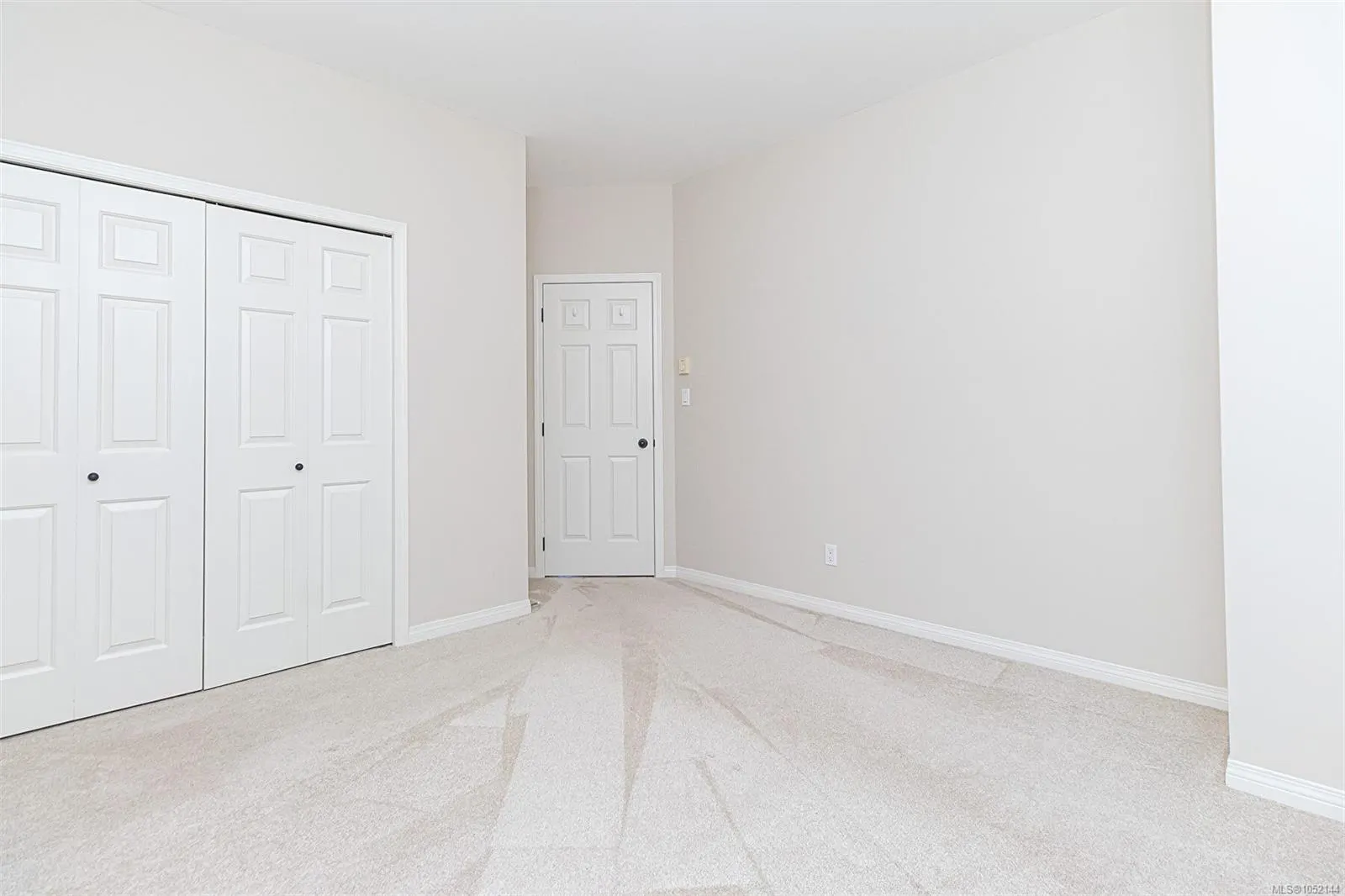7968 Polo Park Cres