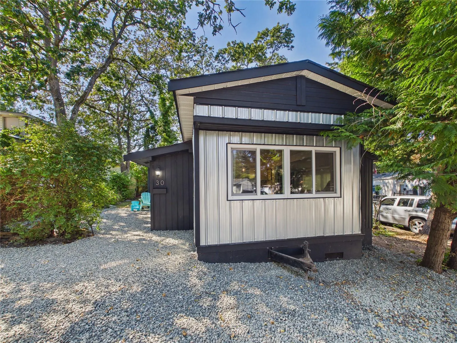 1201 CRAIGFLOWER Rd